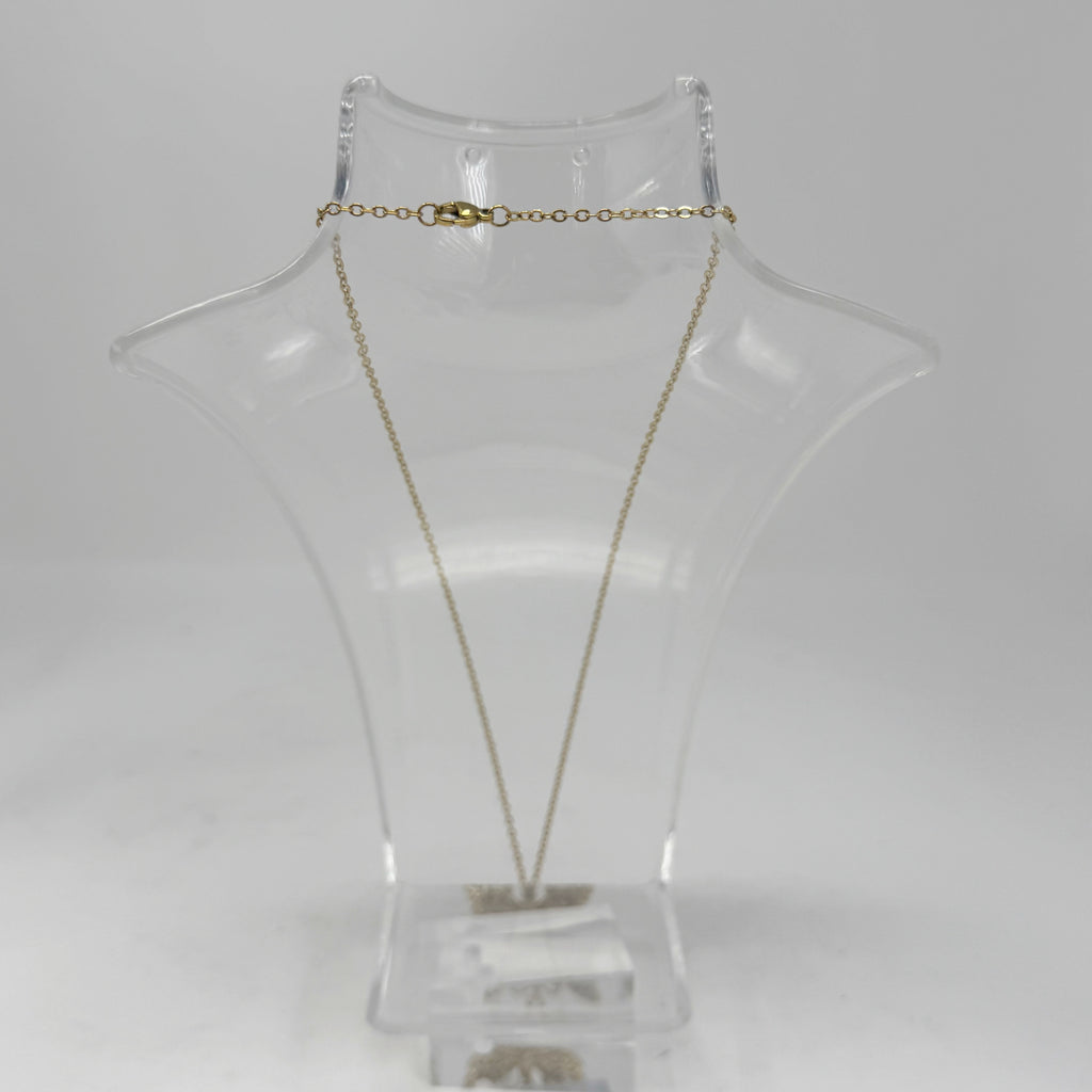 The Glimmer Necklace