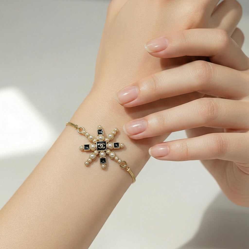 The Snow Day Pearl Bracelet