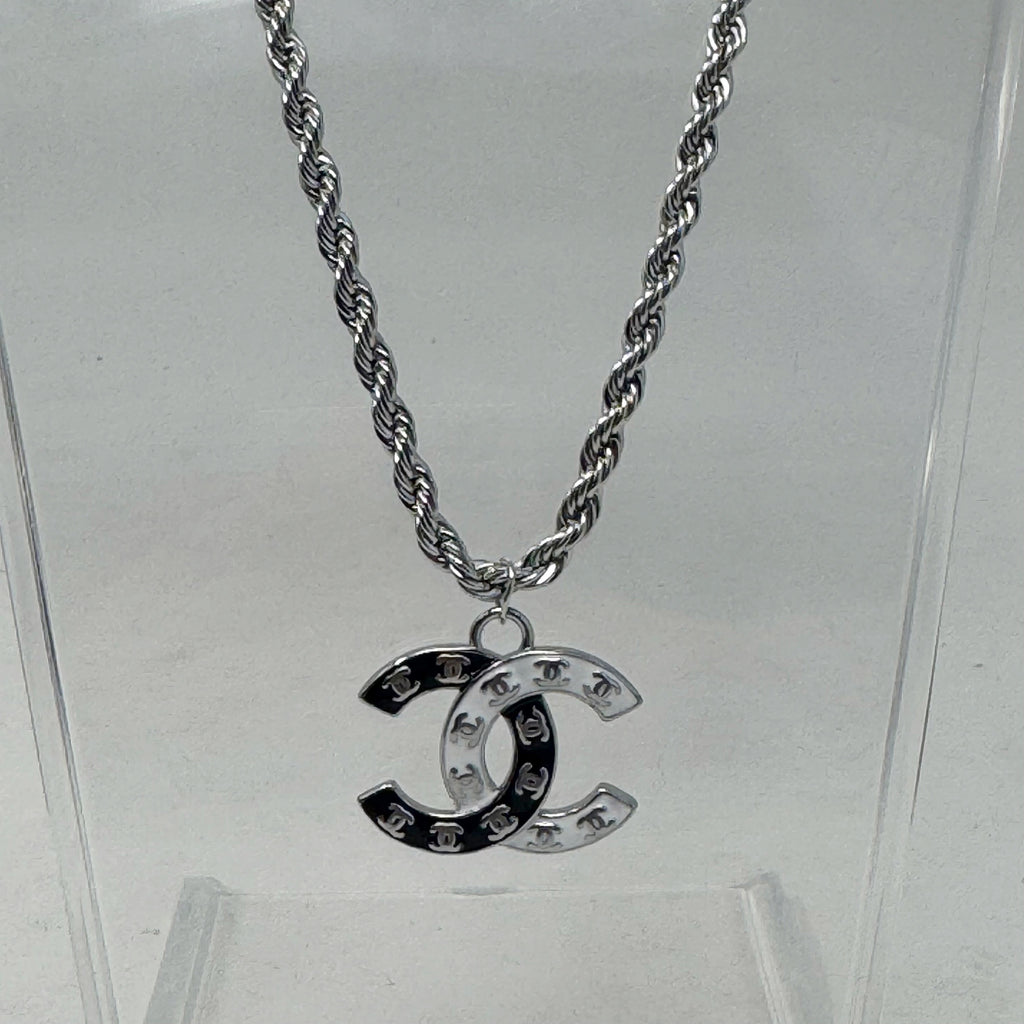 The Cassia Necklace