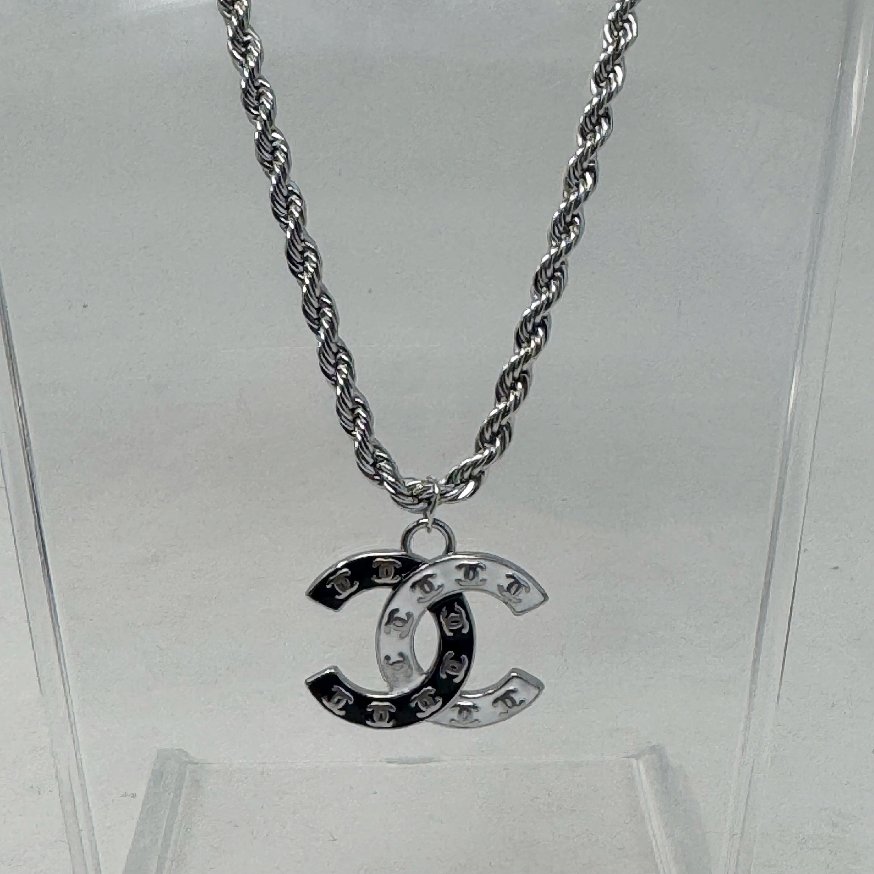 The Cassia Necklace