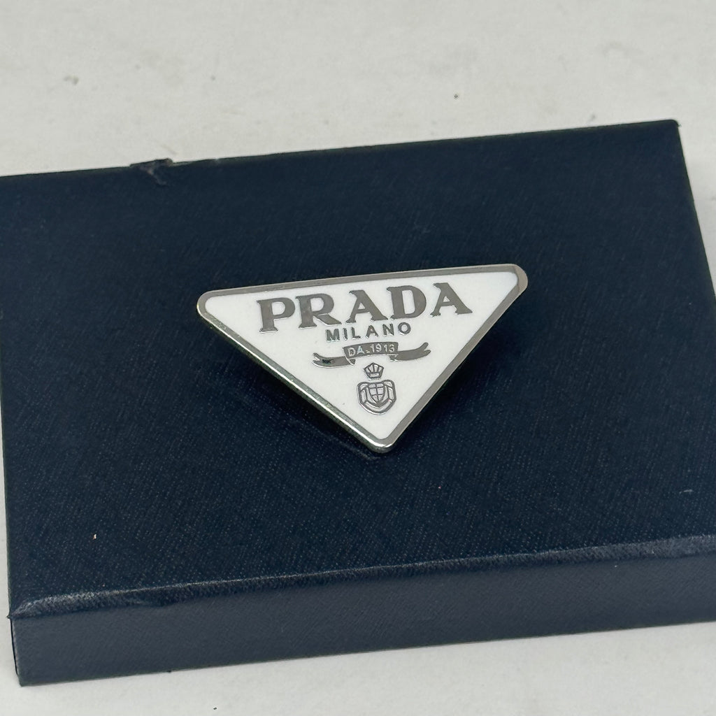 The Paulina Brooch