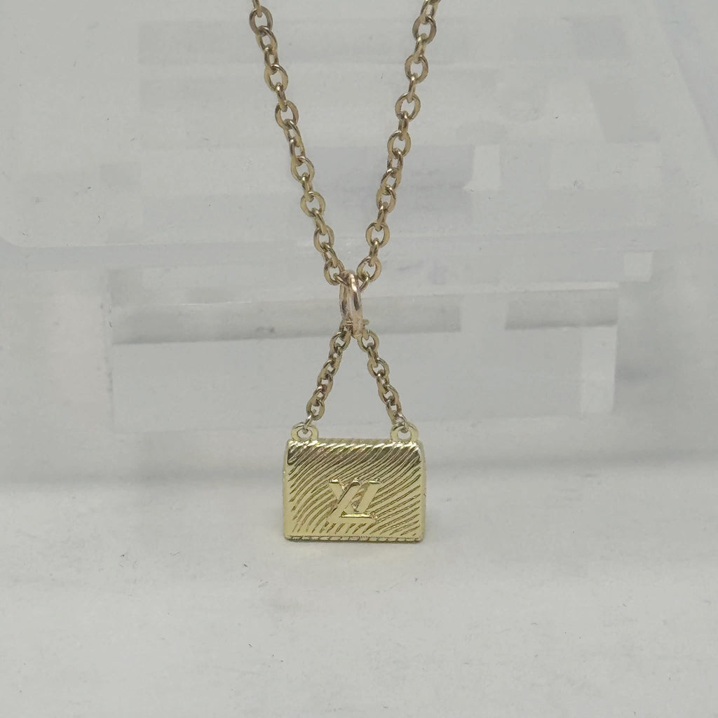 The Little Handbag Necklace