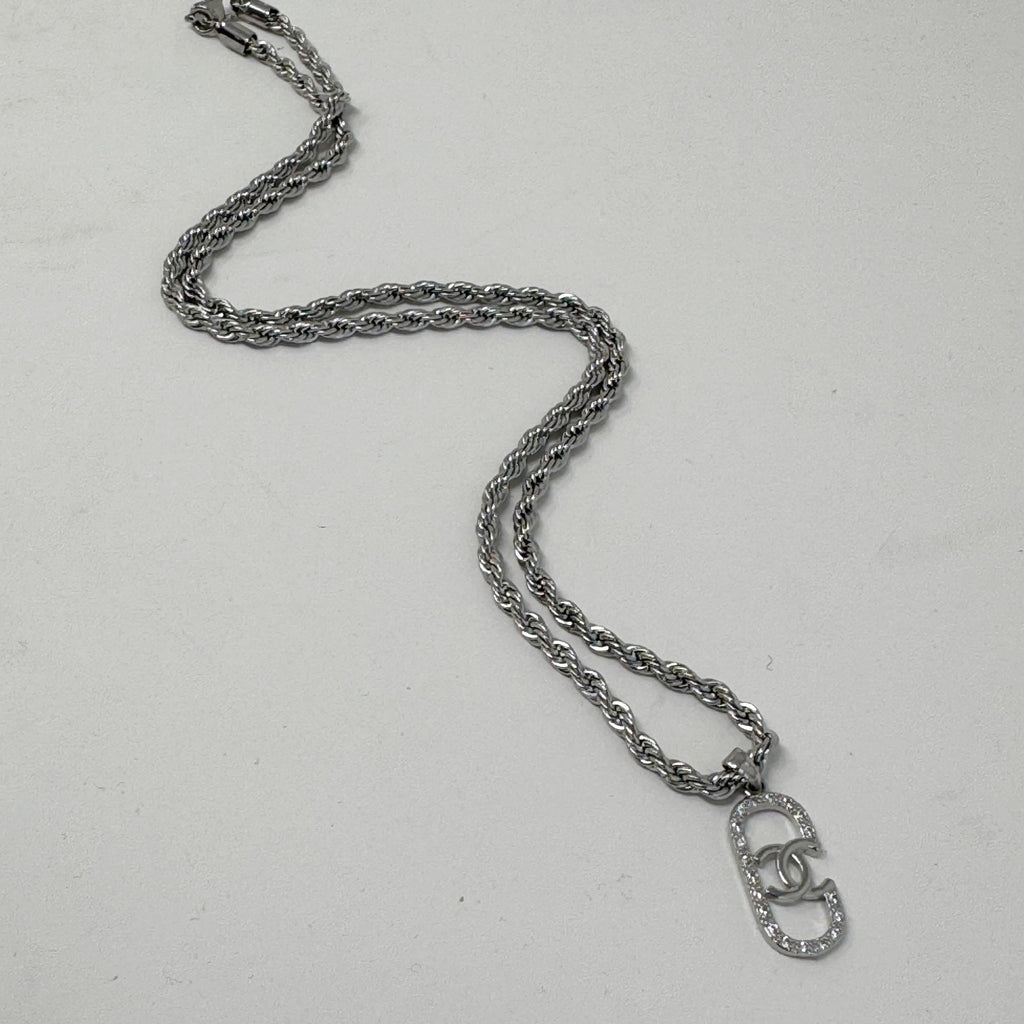 The Catina Necklace