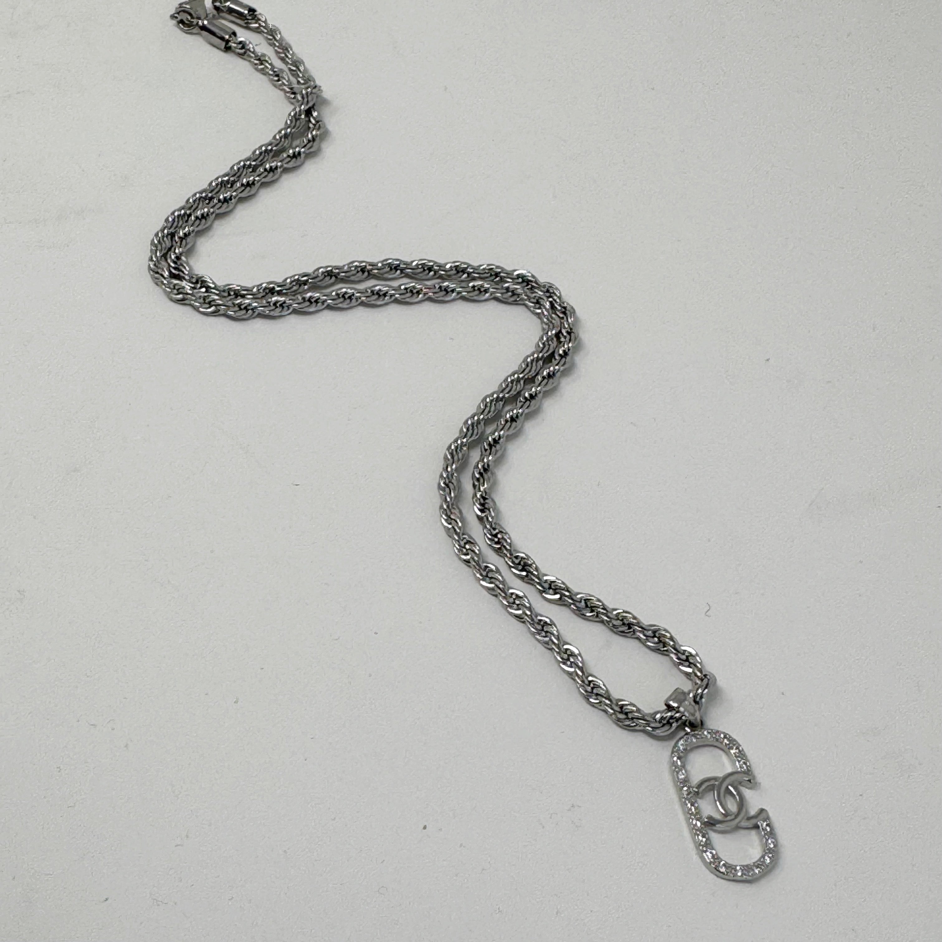The Catina Necklace