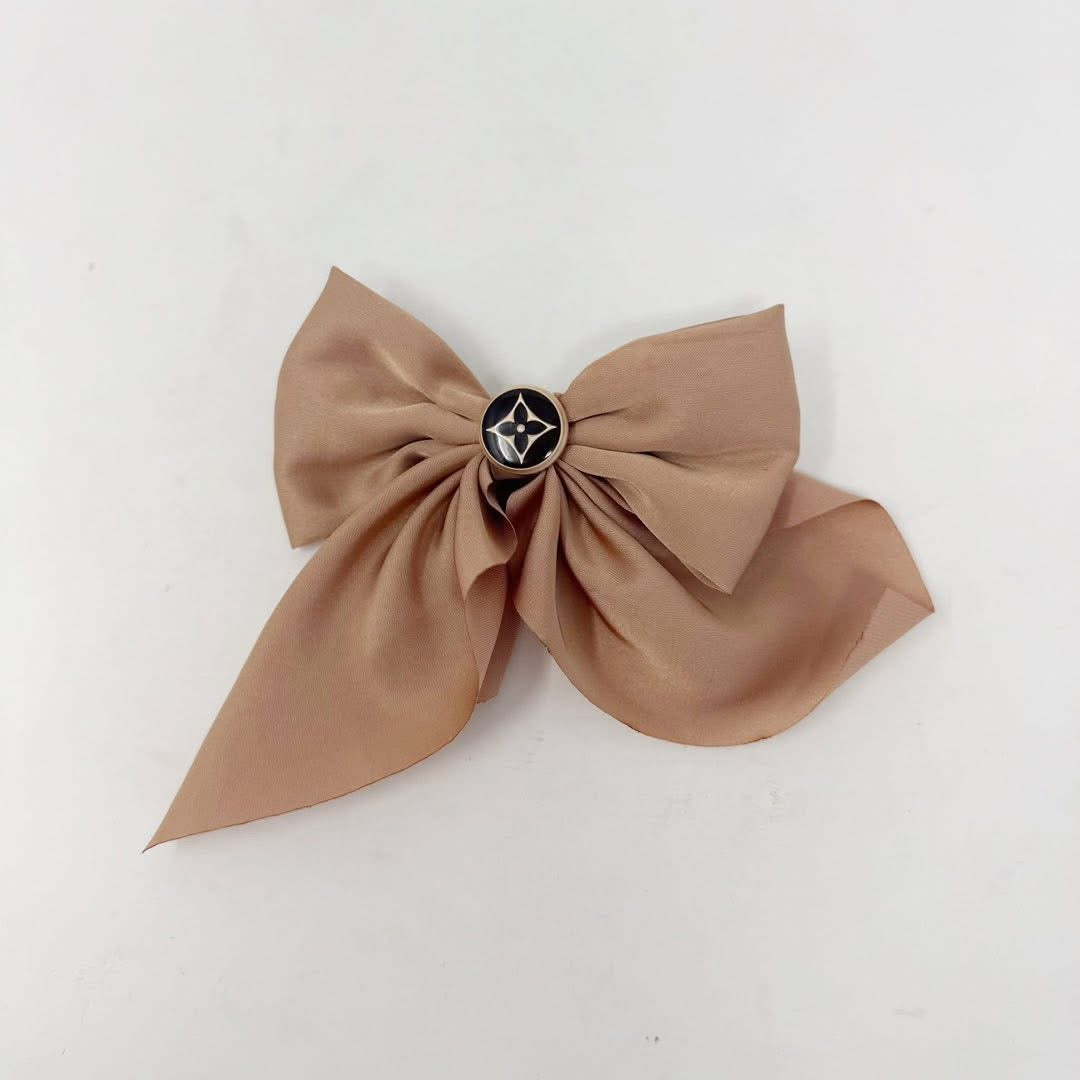 The Lew Hair Bow