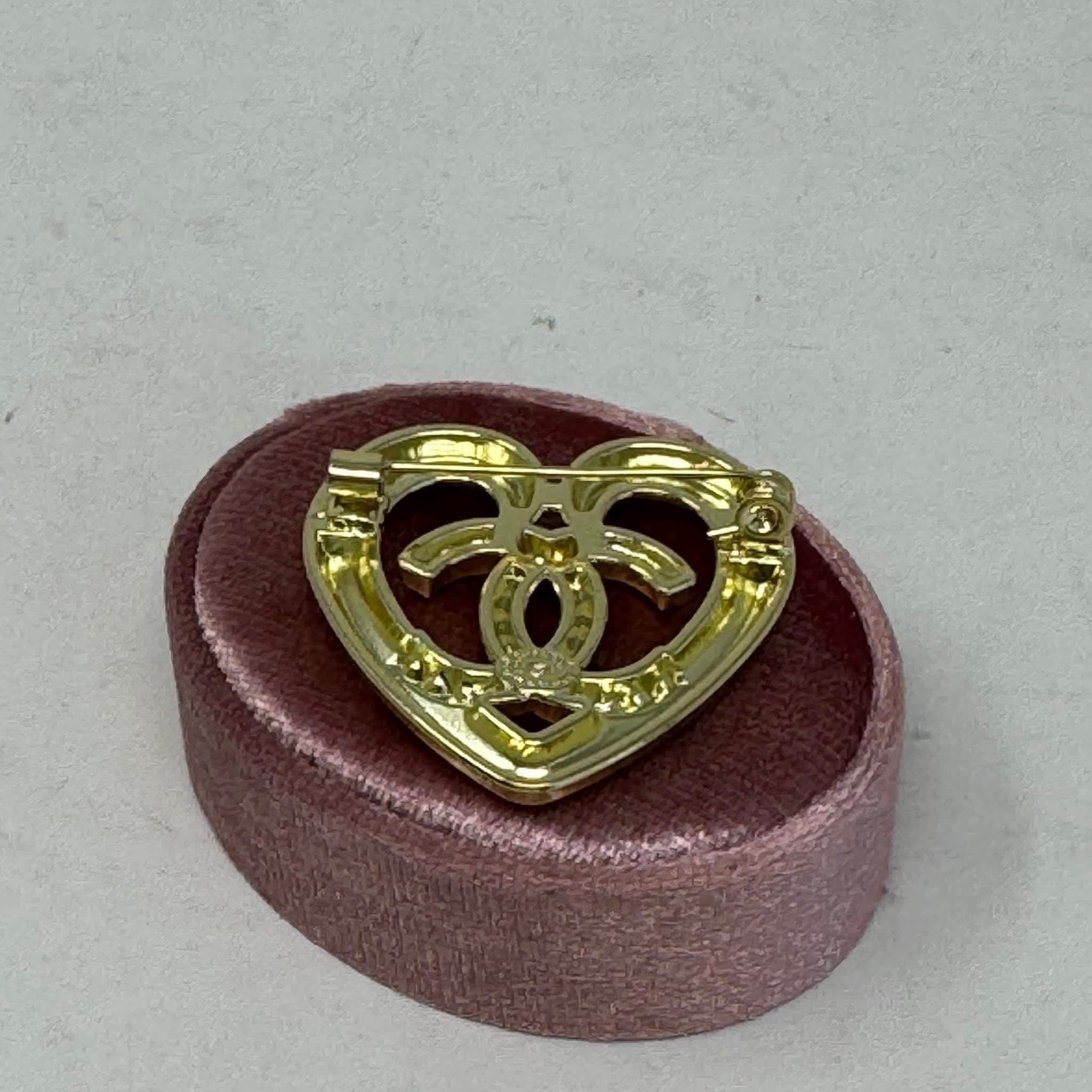 The Heart of Gold Brooch