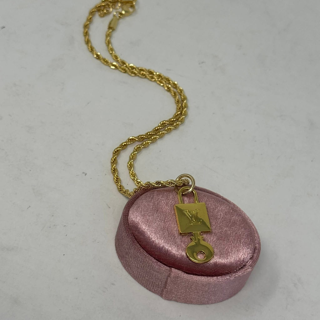 The Locked In Necklace