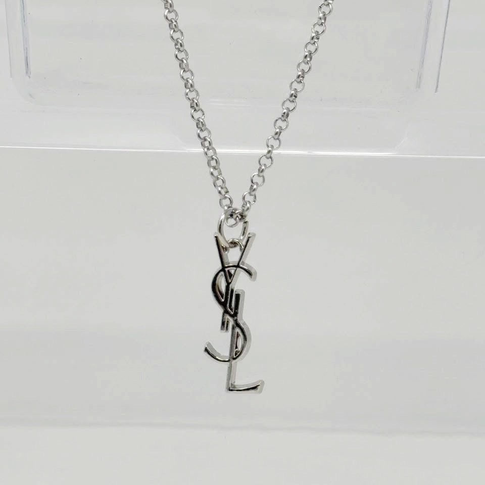 The Saint Necklace