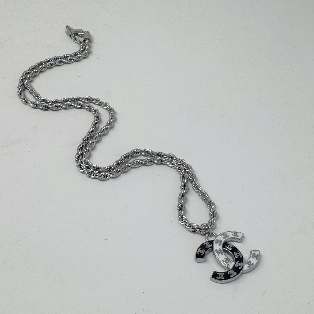 The Cassia Necklace