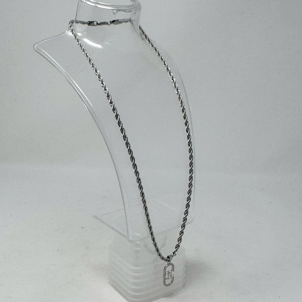 The Catina Necklace