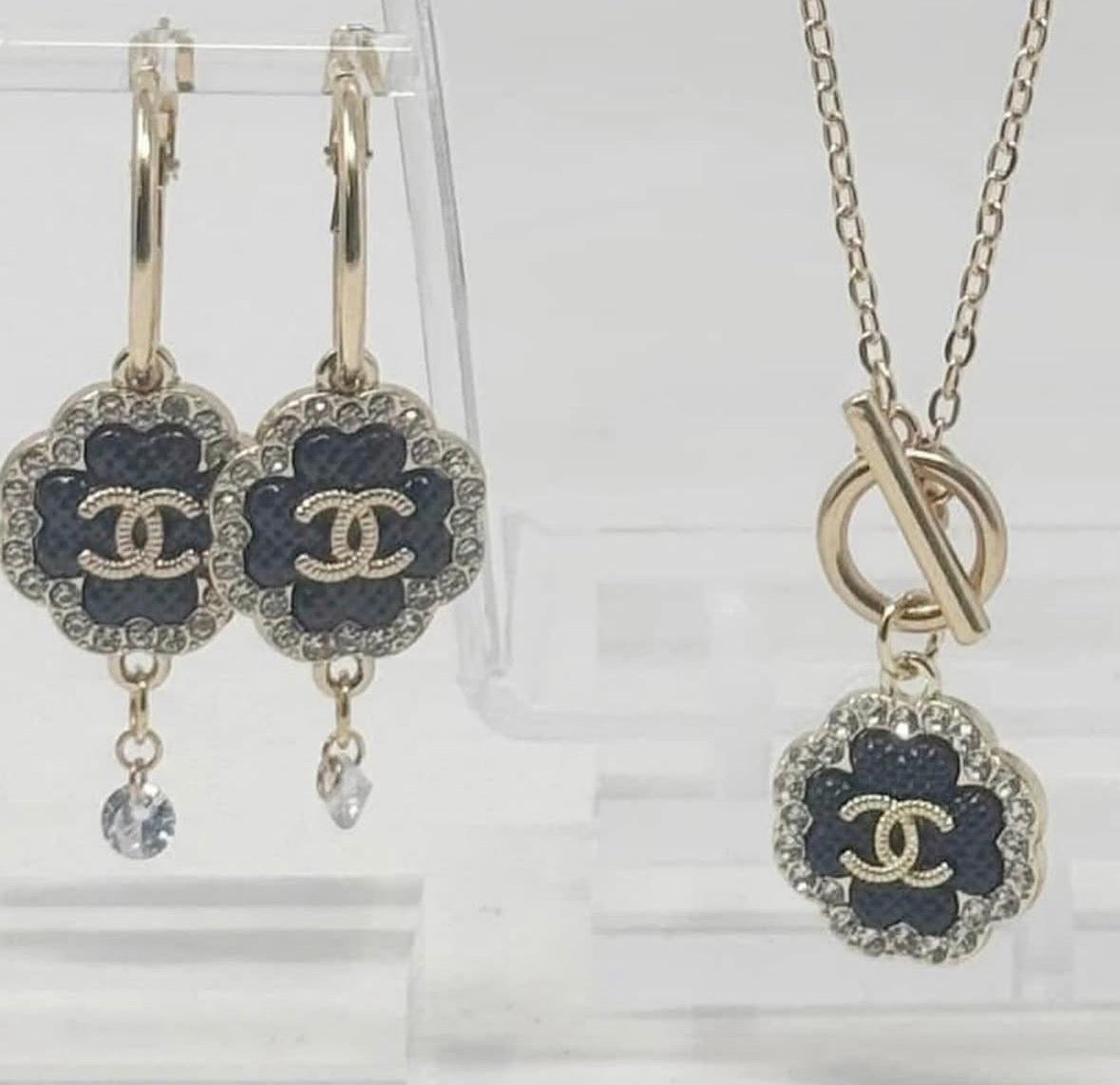 The Clover Set