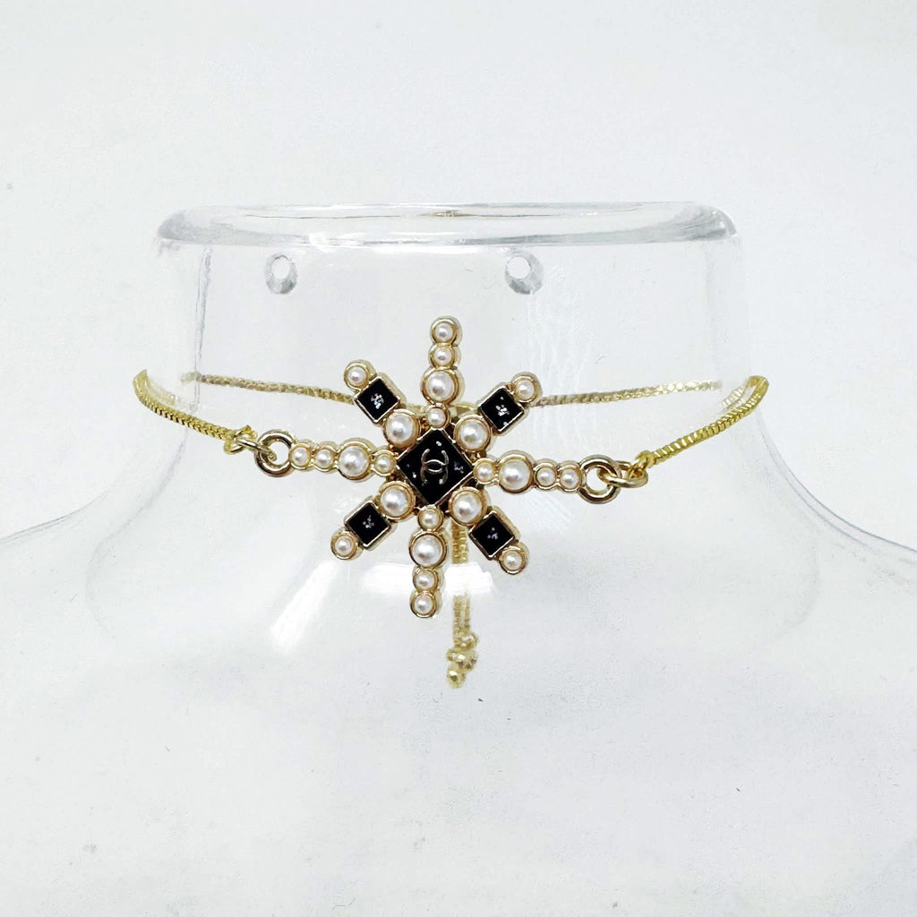 The Snow Day Pearl Bracelet