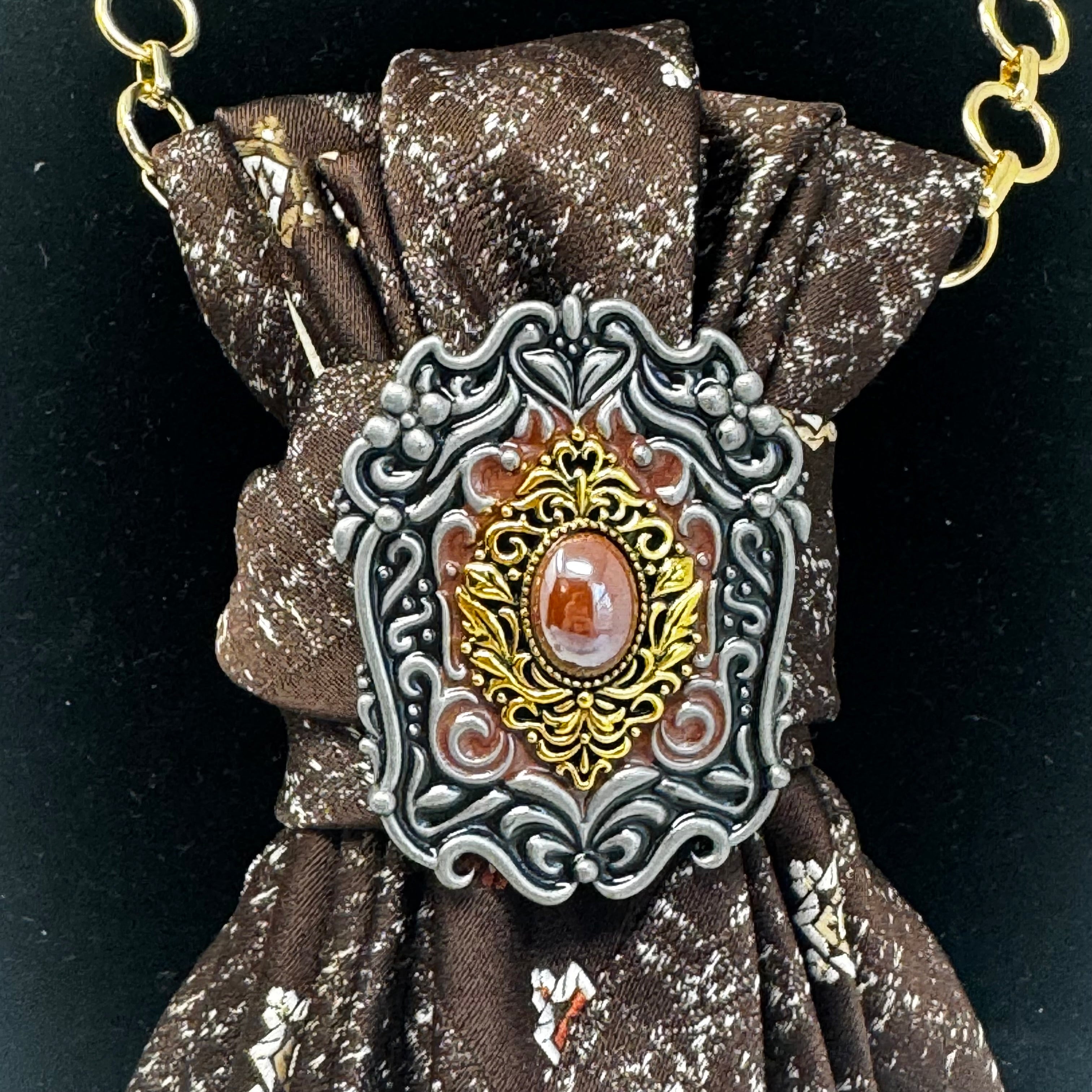 The Quincy Tie Necklace