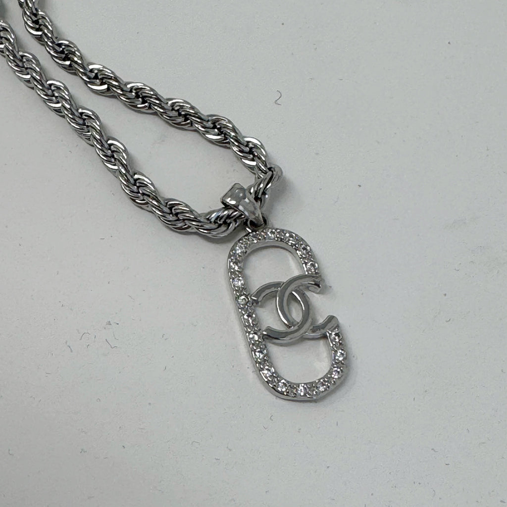 The Catina Necklace