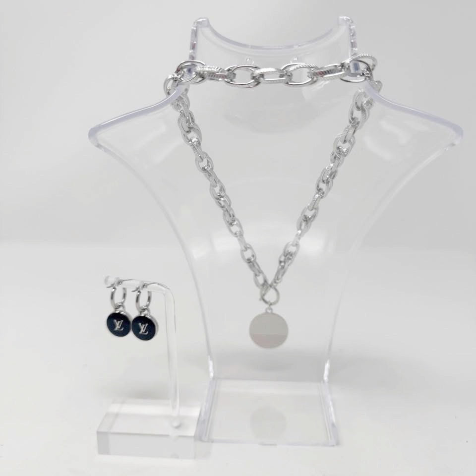 The Lyssa Set
