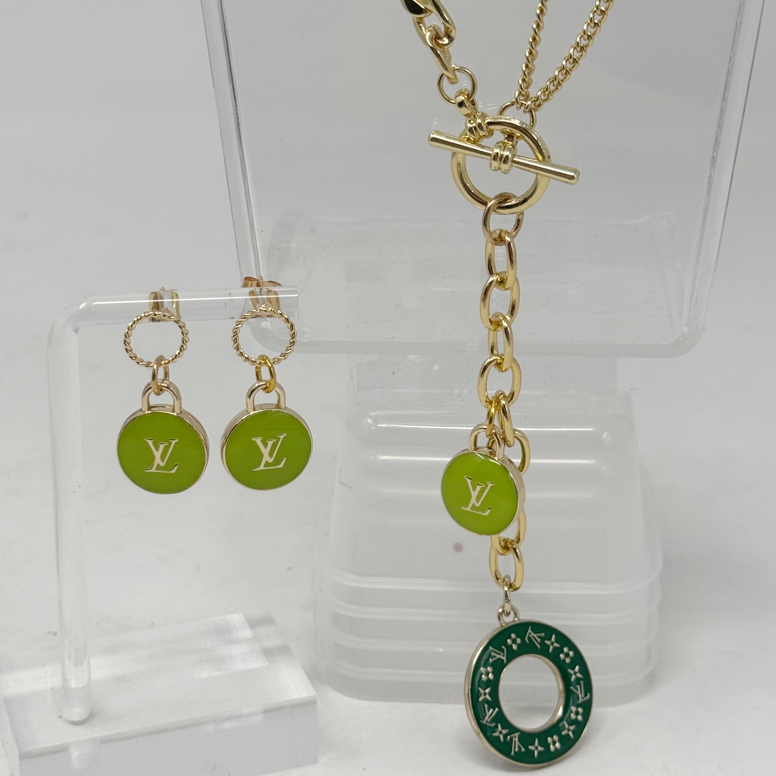 The Leah Set
