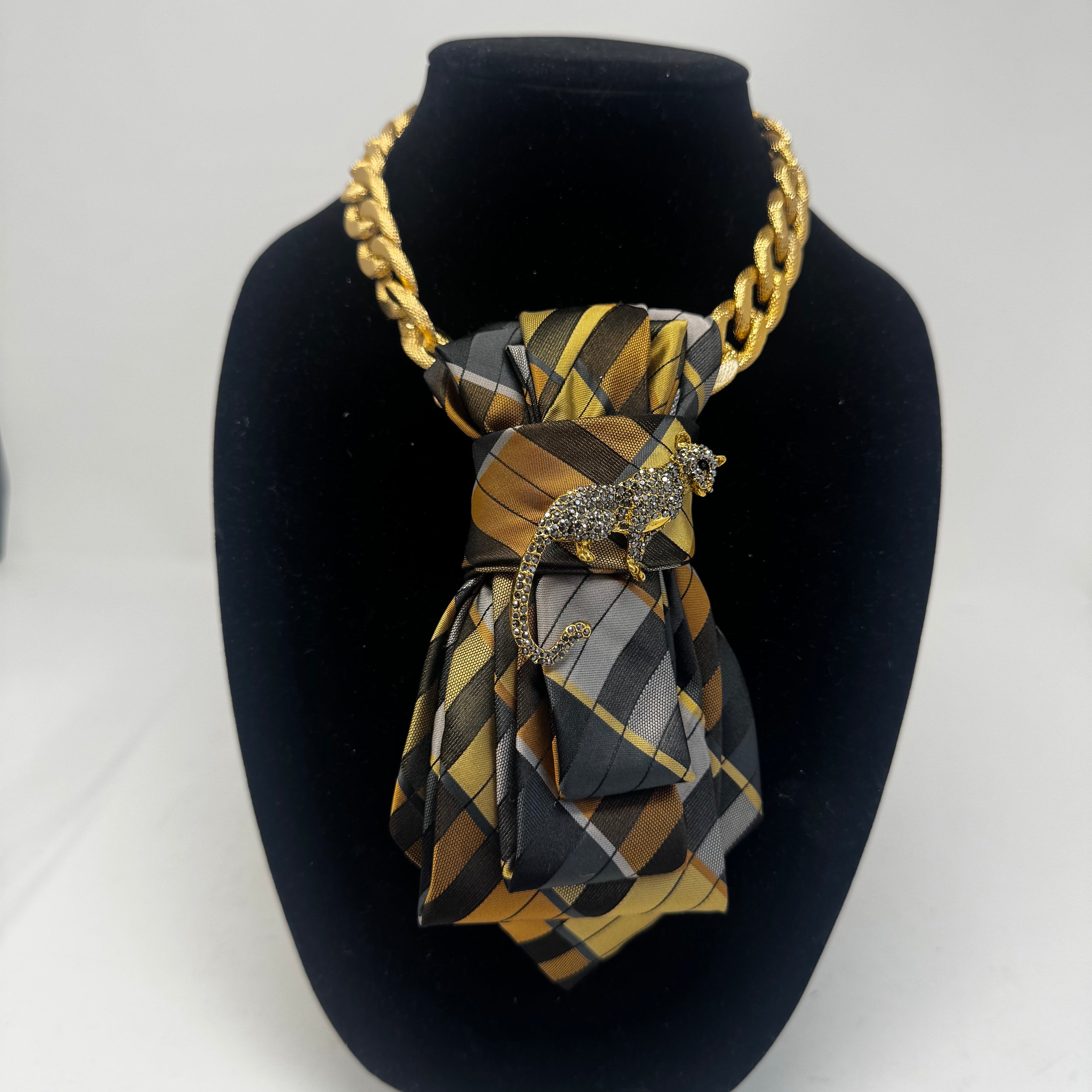 The O’Hara Tie Necklace