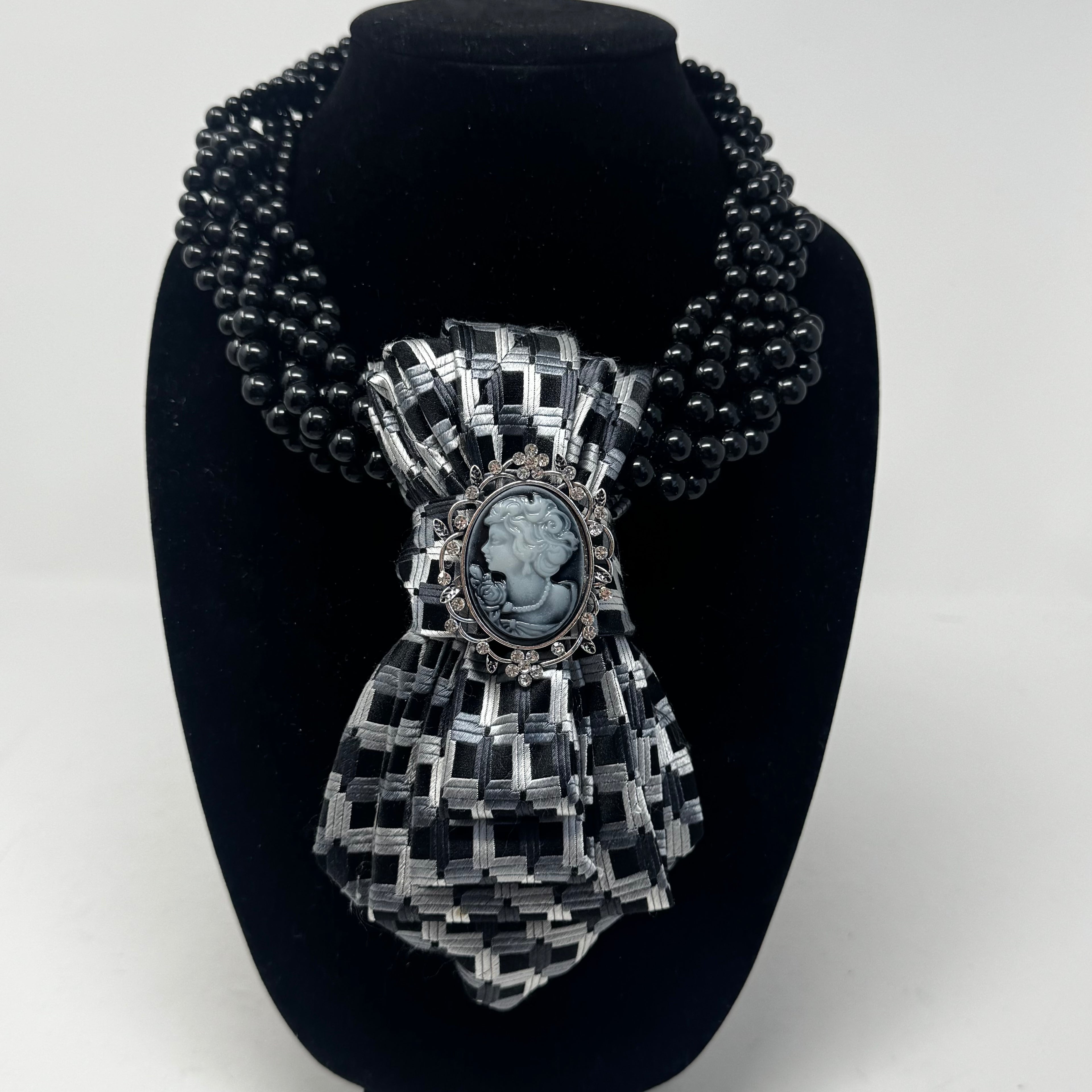 The Wynona Tie Necklace