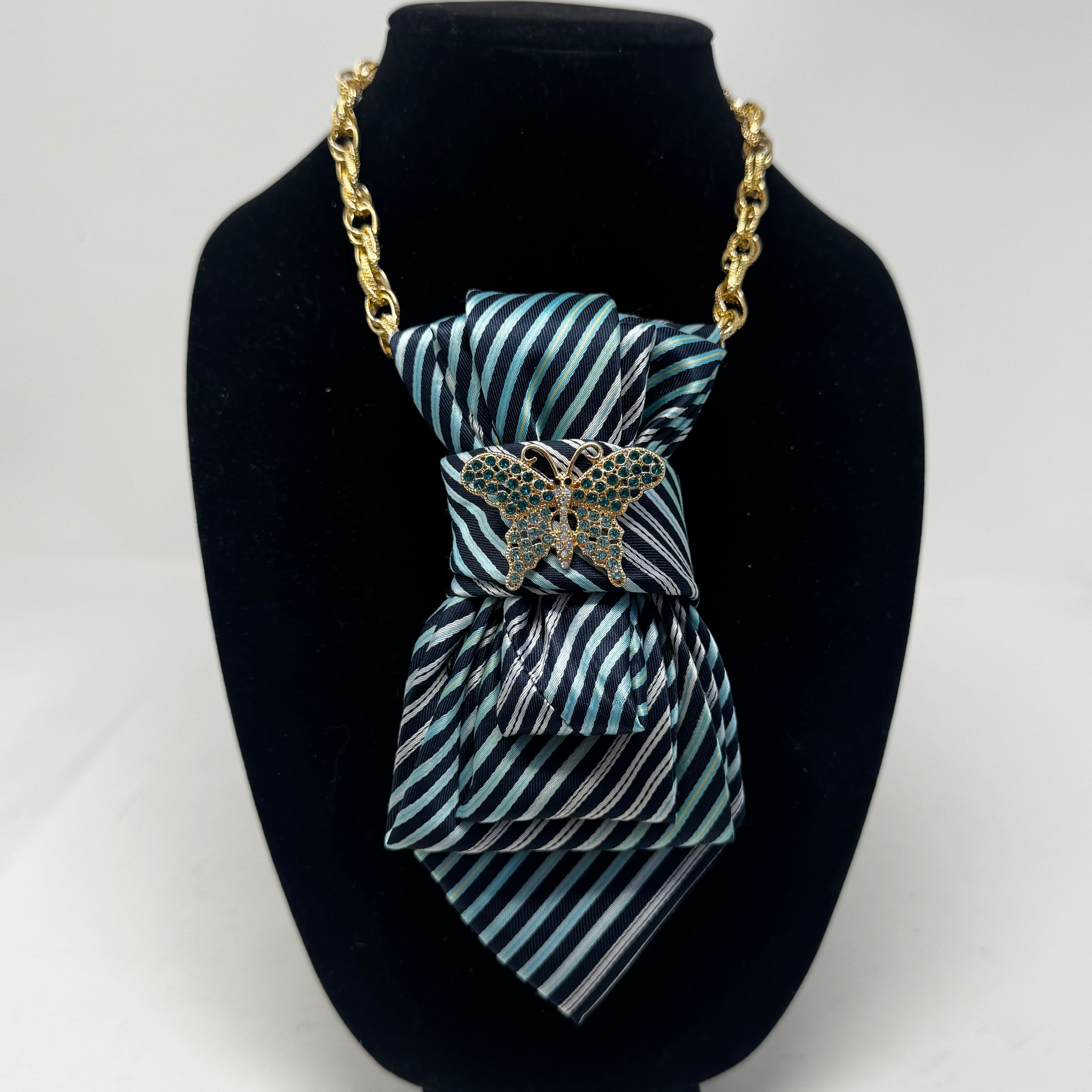 The Flutter Tie Necklace