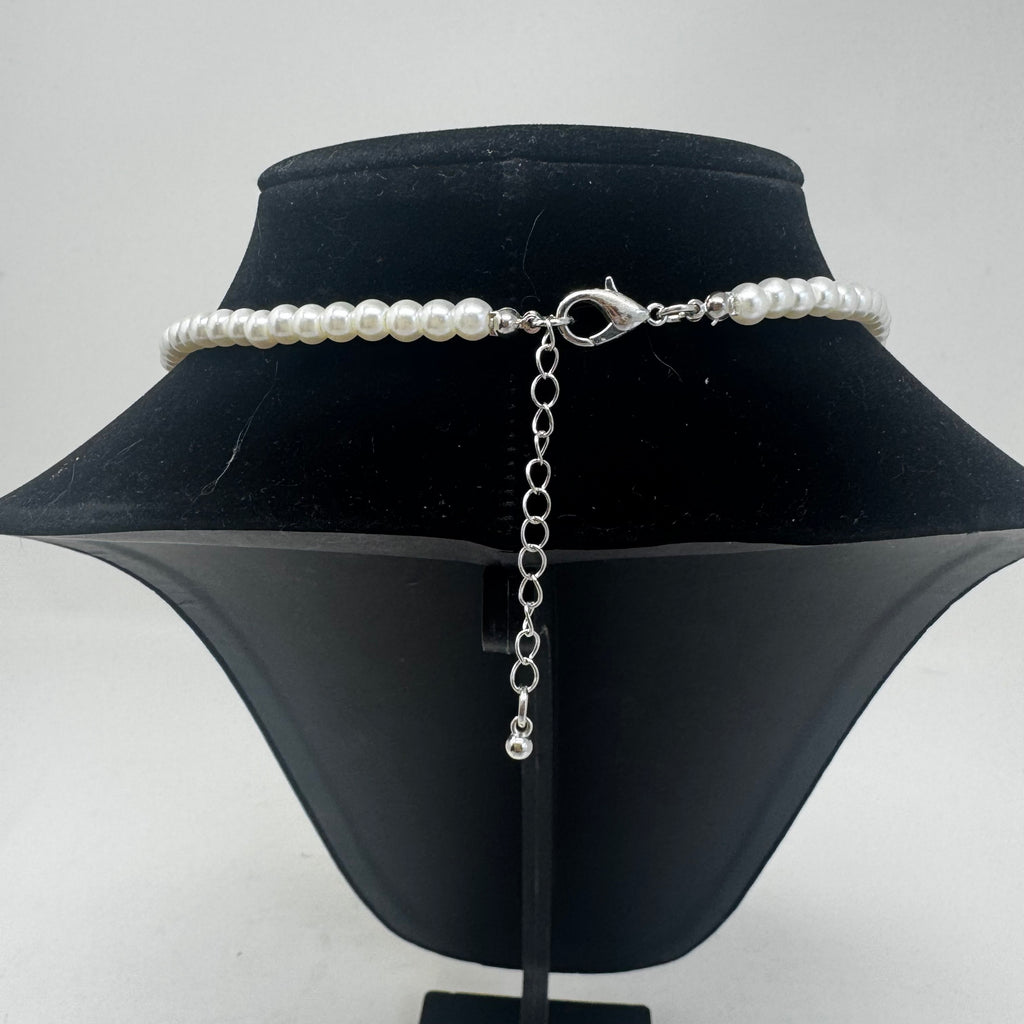 The Buzz Tie Necklace