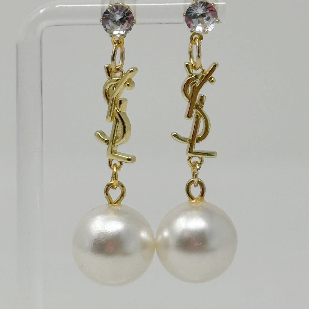 The Yvey Earrings
