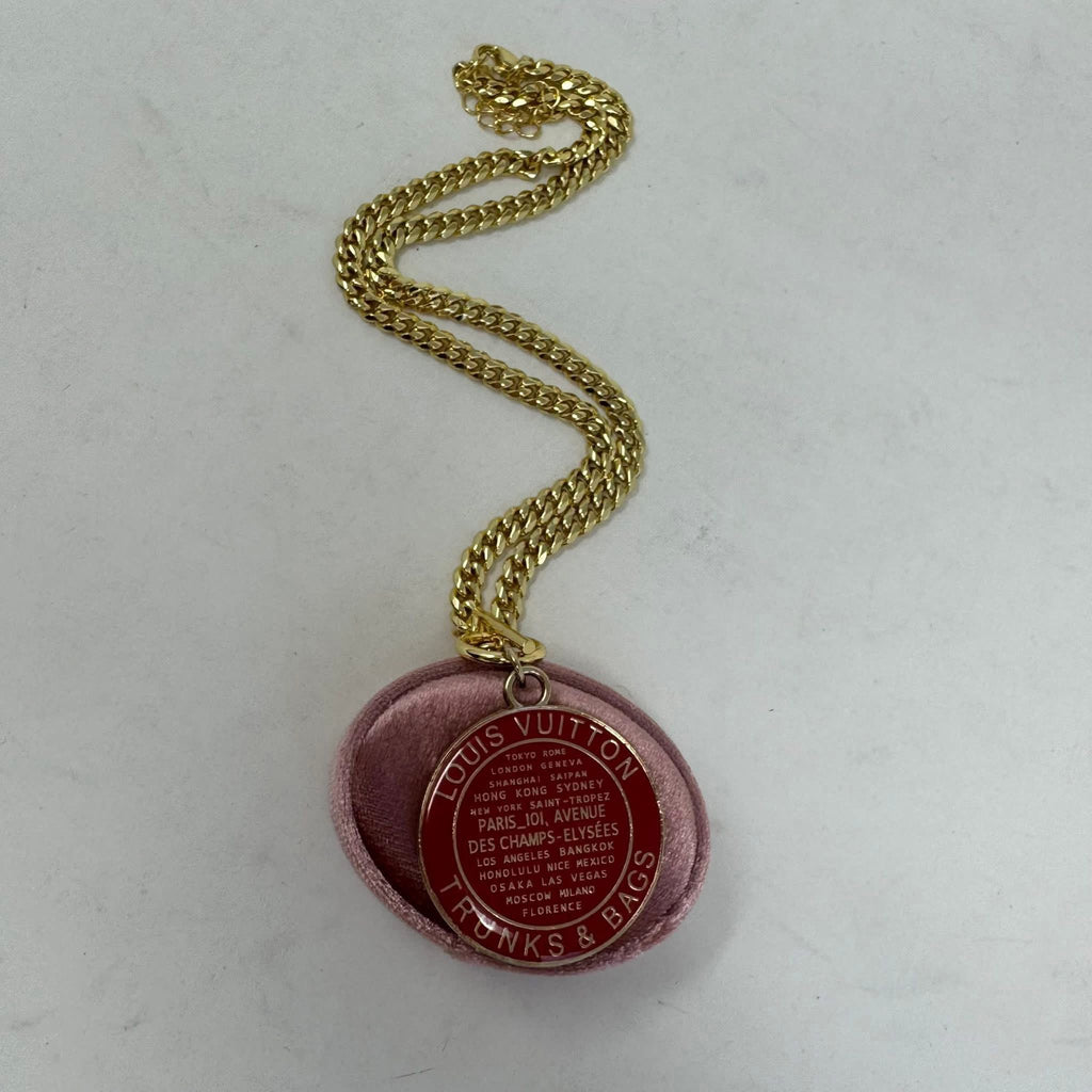 The Crimson Necklace