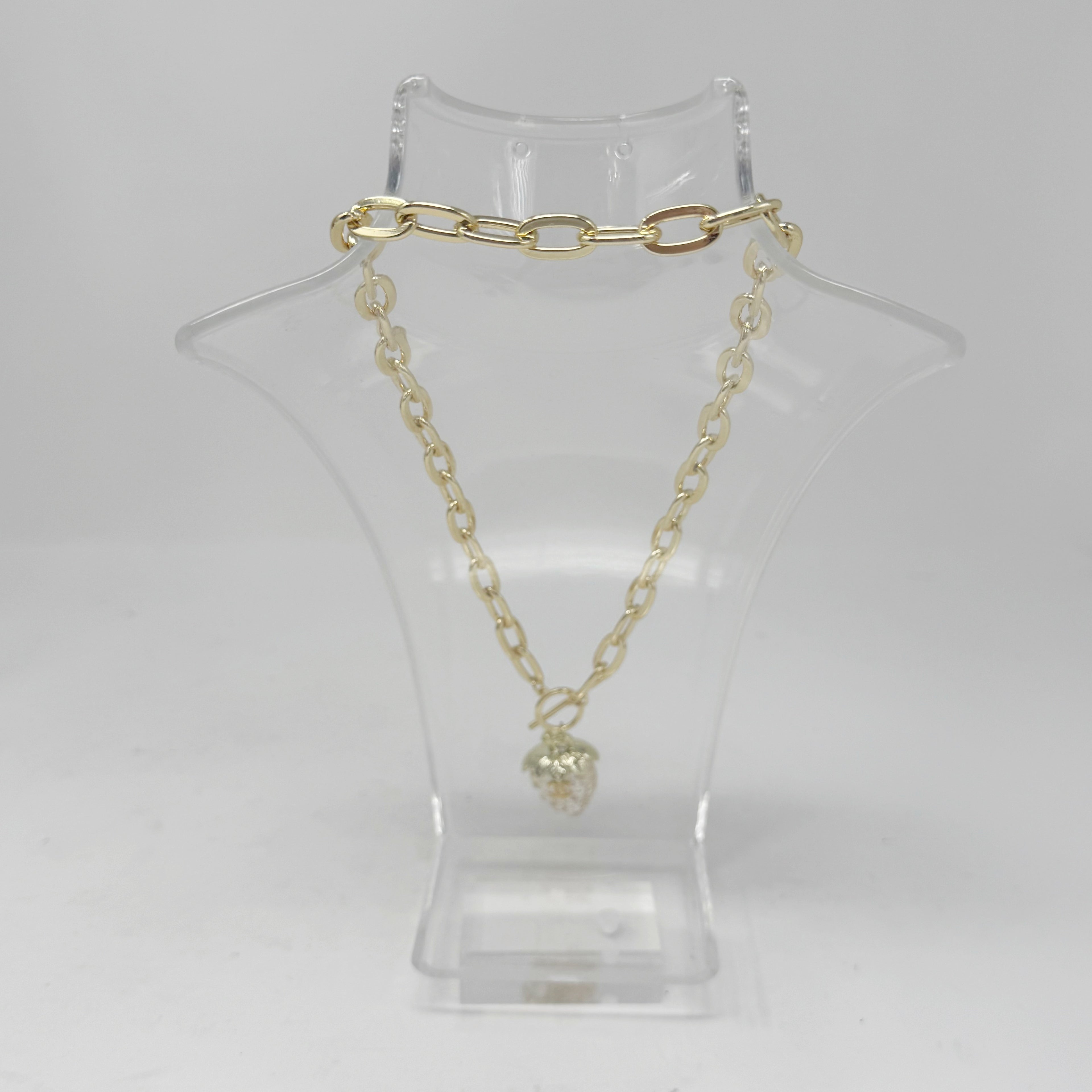 The Calia Necklace