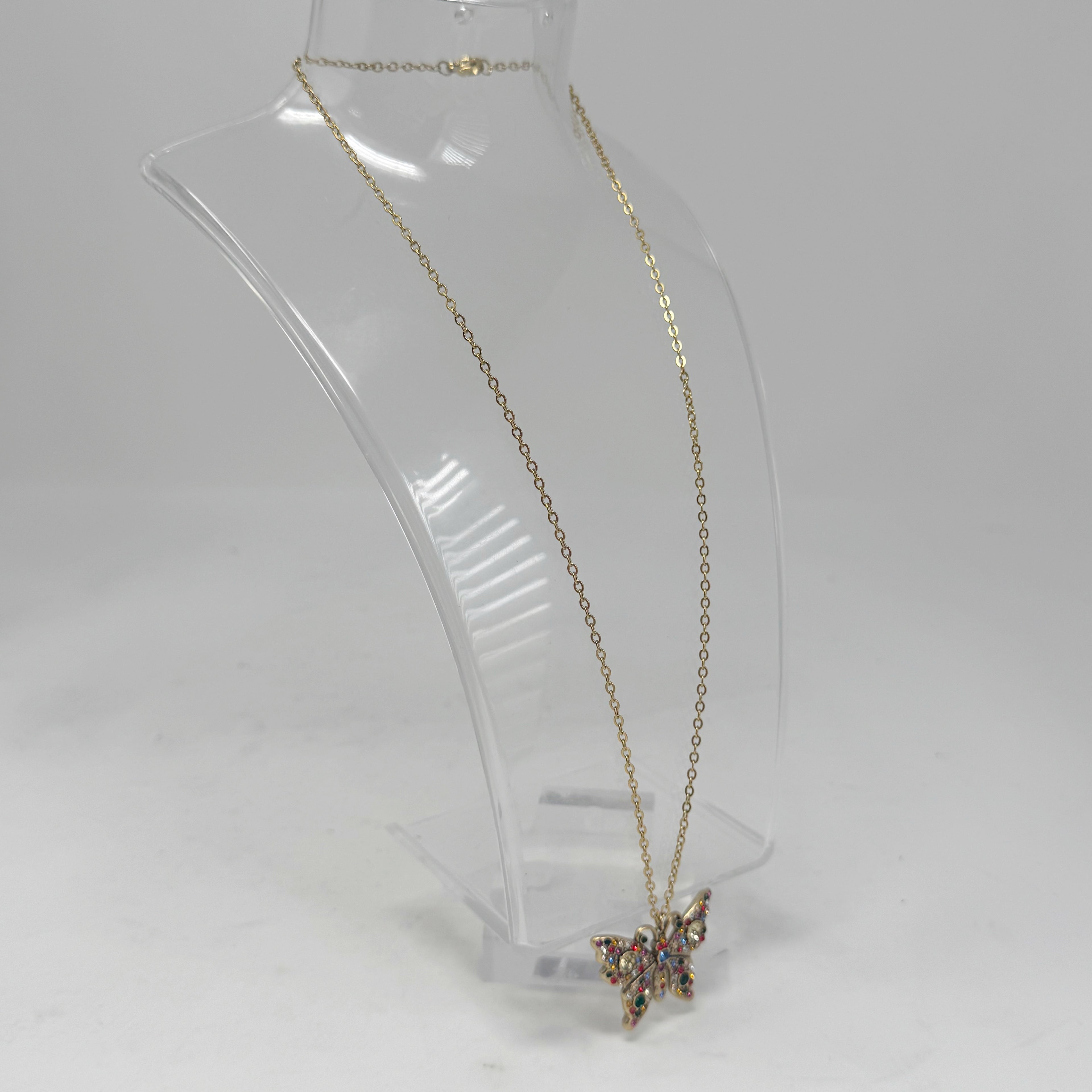 The Glimmer Necklace