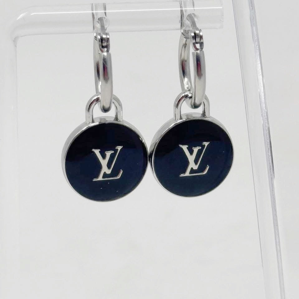 The Lyssa Set
