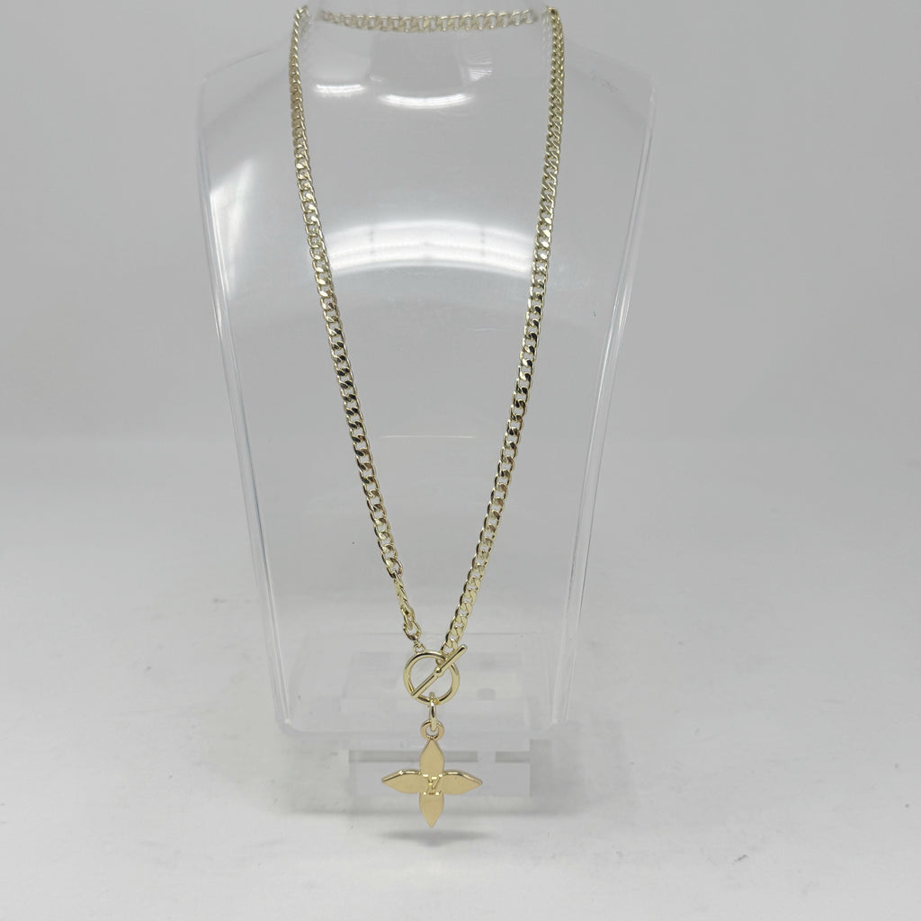 The Fleur Necklace