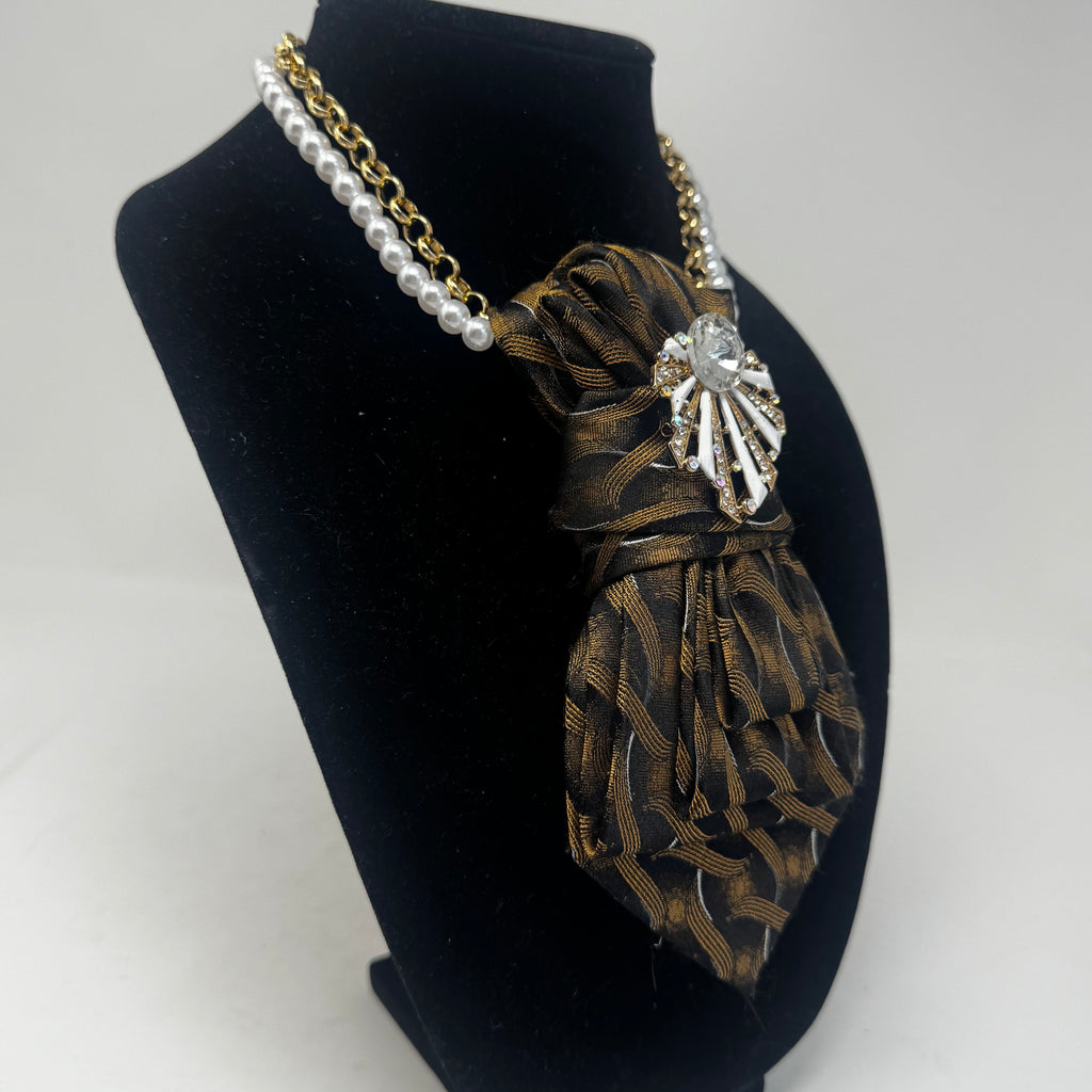 The Maeve Tie Necklace