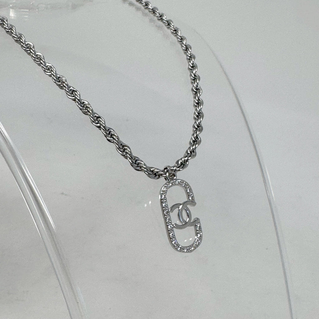 The Catina Necklace