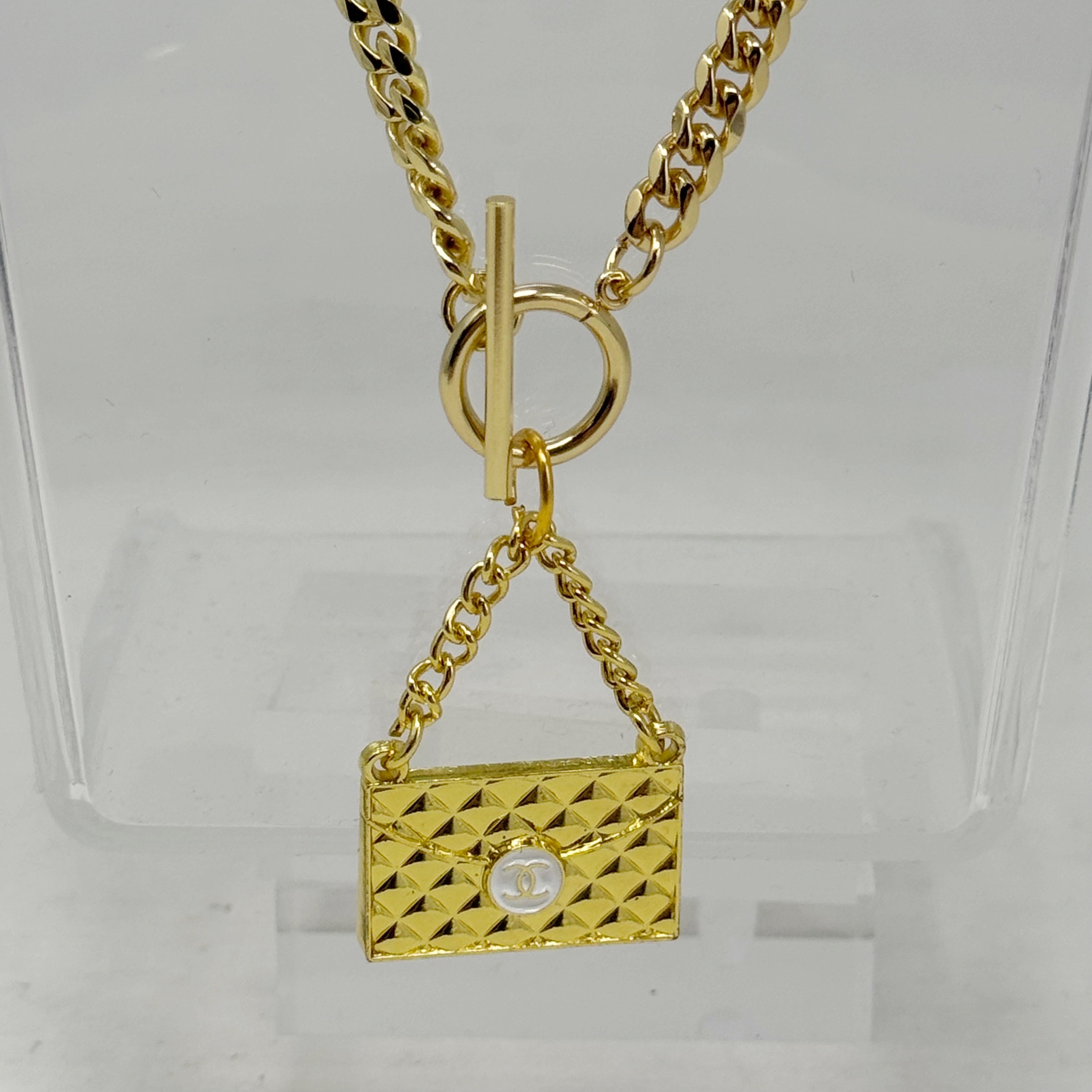 The Cleo Necklace