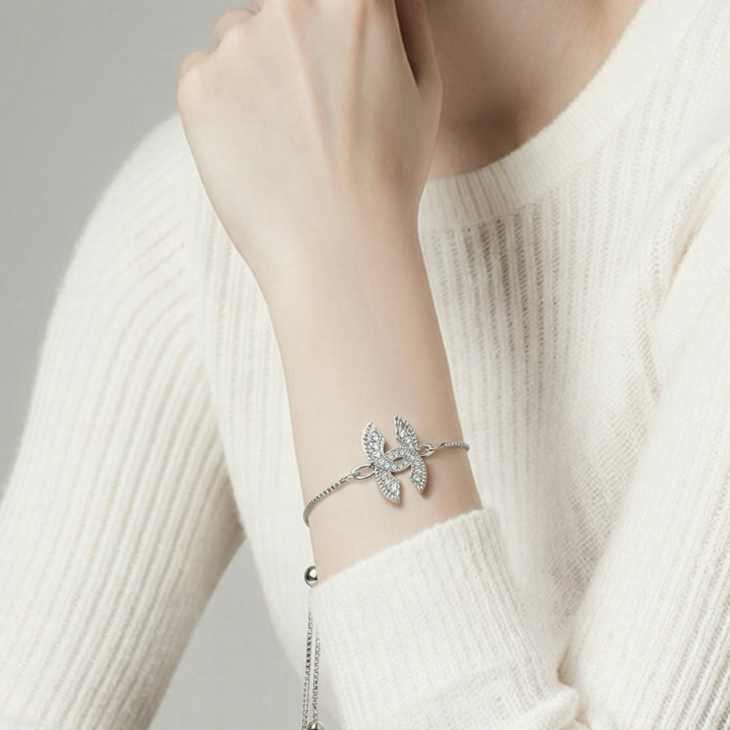 The Clara Bracelet