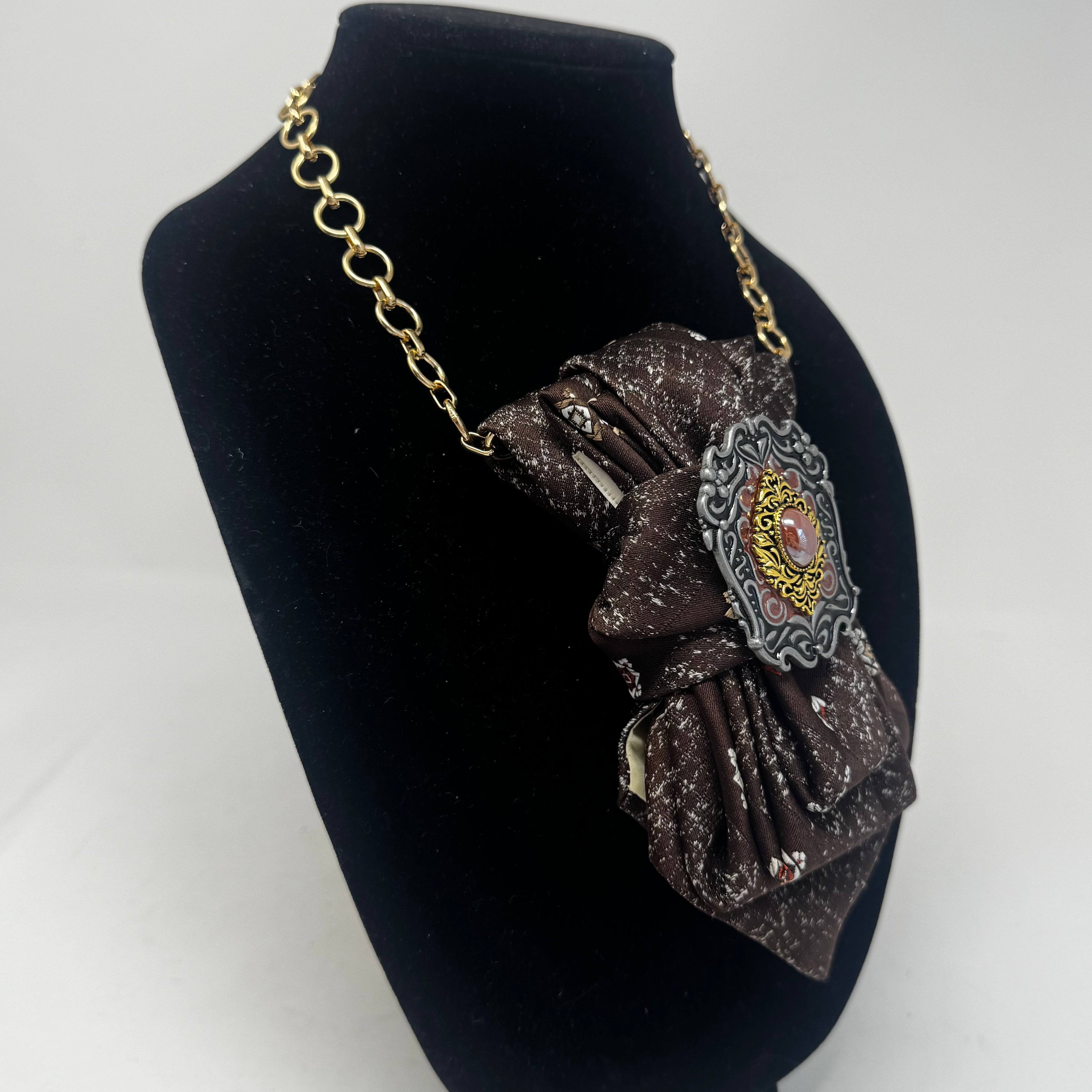 The Quincy Tie Necklace