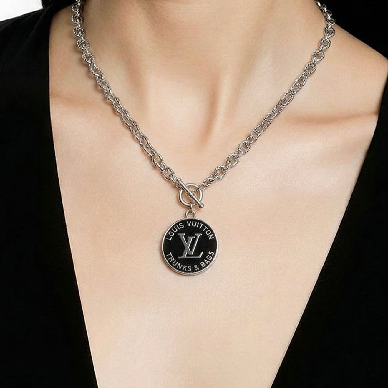The Liam Necklace