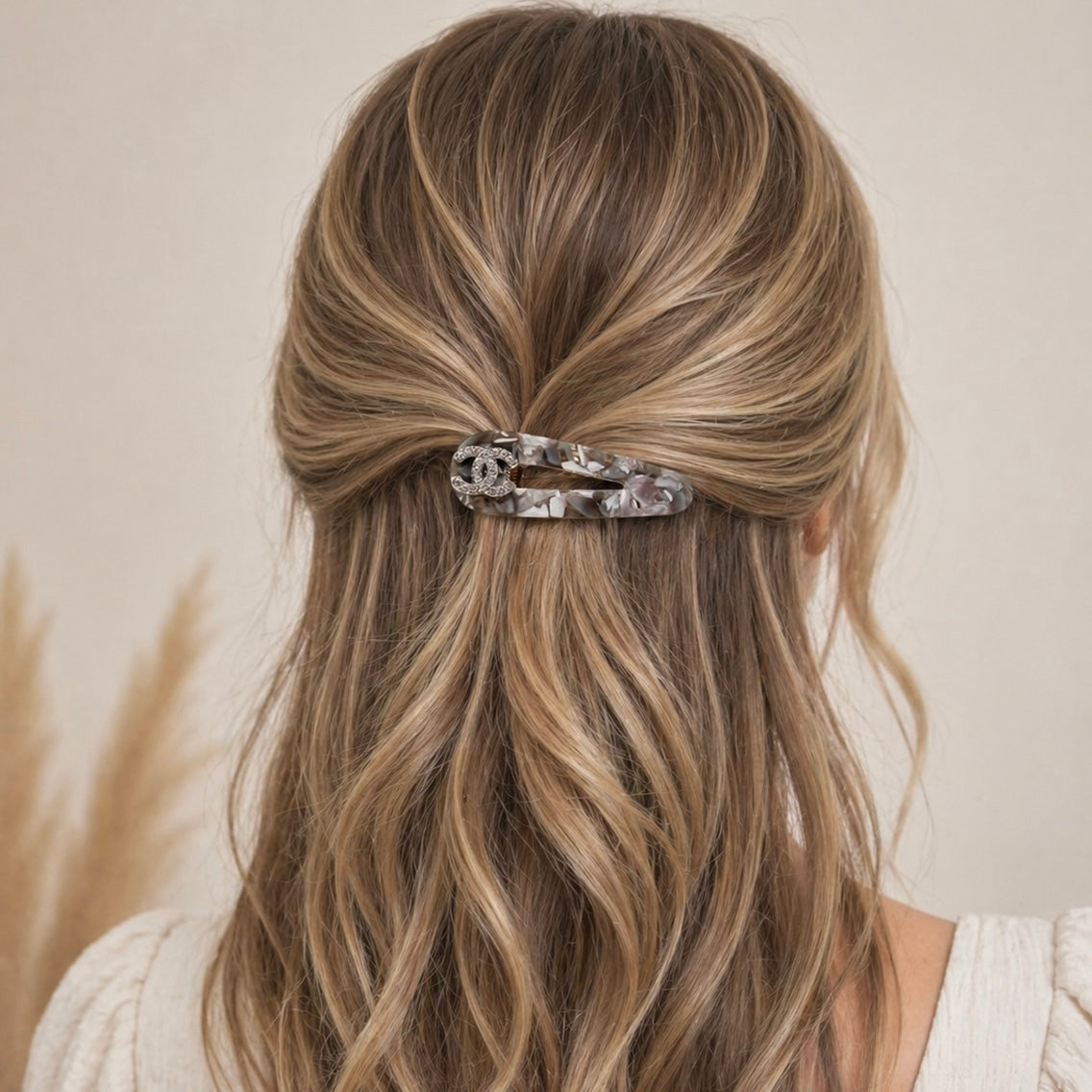 The Caitlin Hair Clip