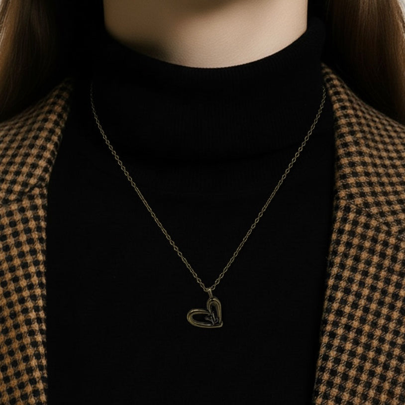The Lover Necklace