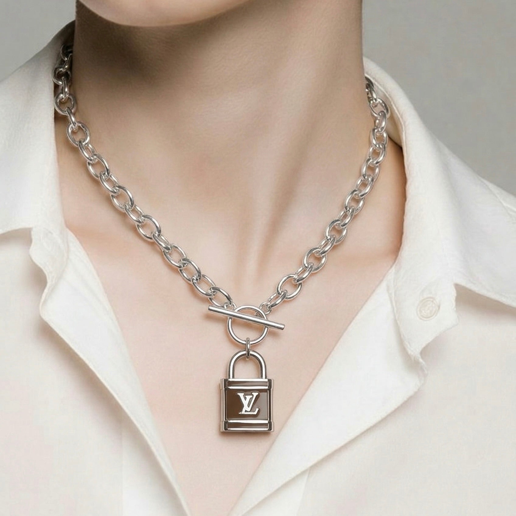 The Lock-It Necklace
