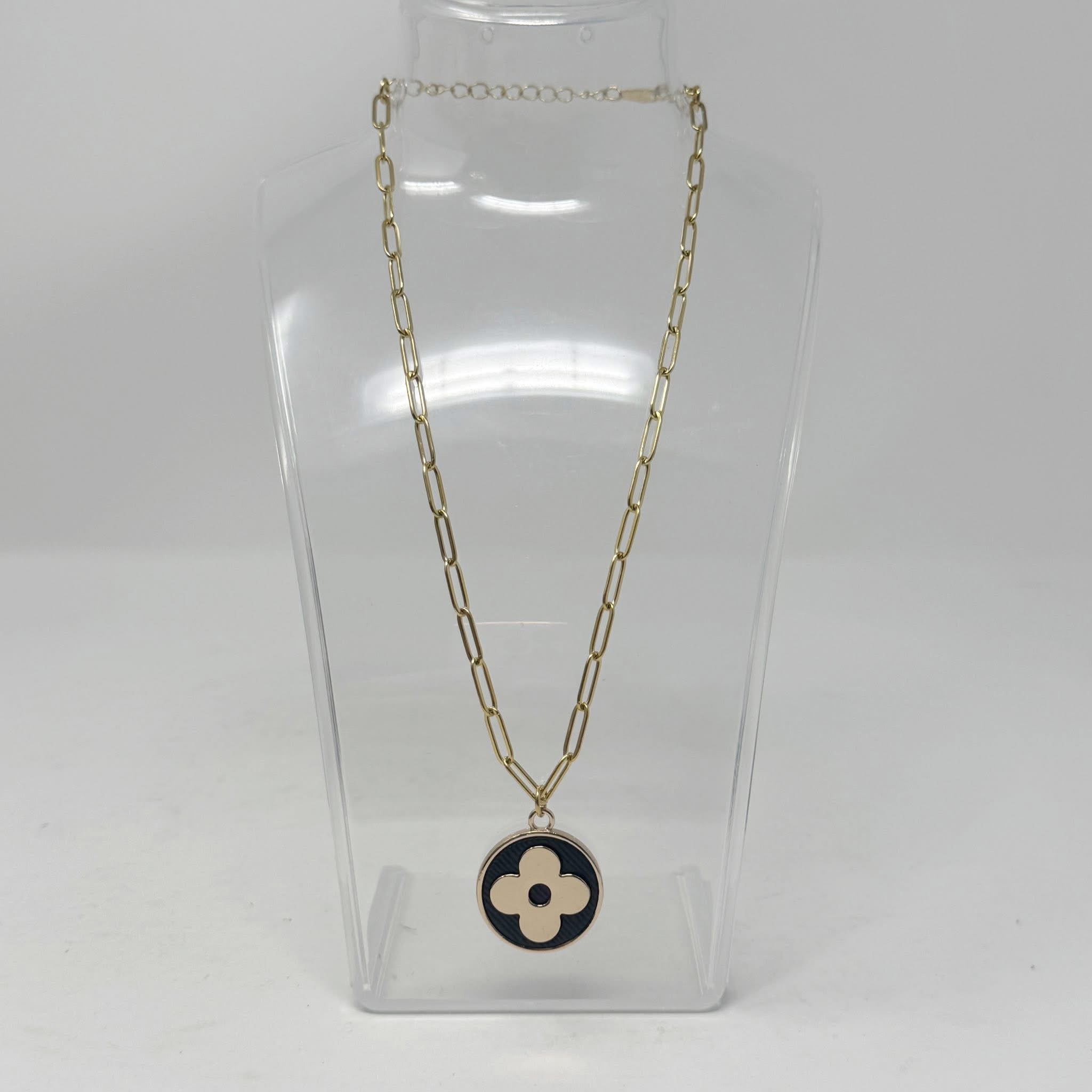 The Lyan Necklace