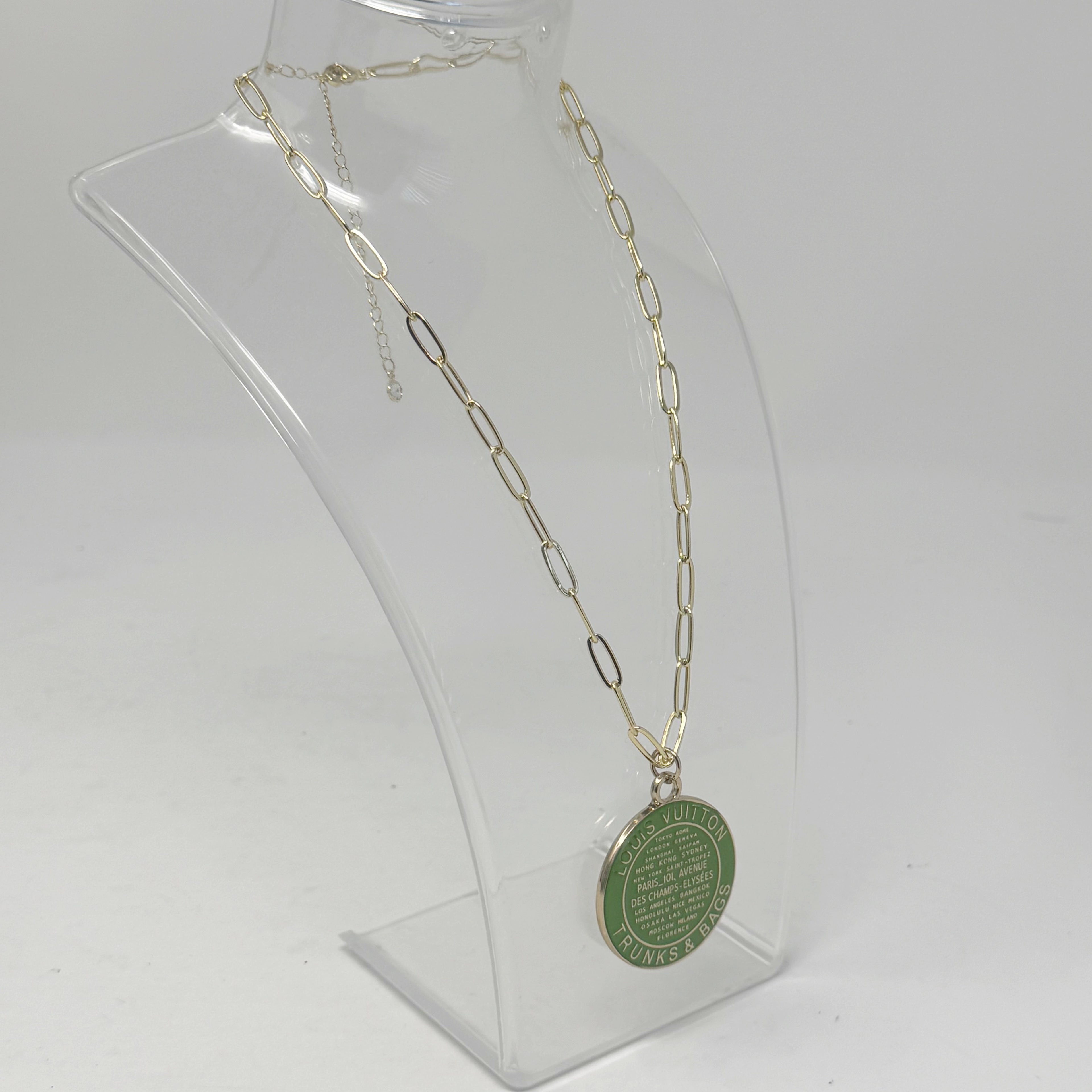 The Lucy Necklace