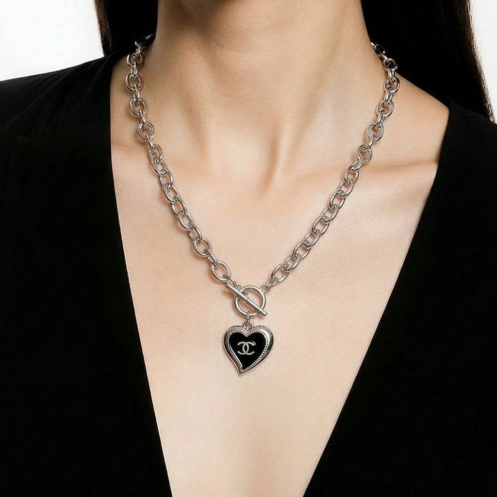 The Cresley Necklace