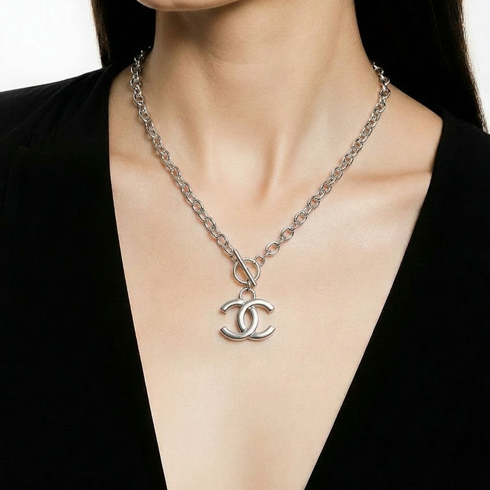The Cy Necklace