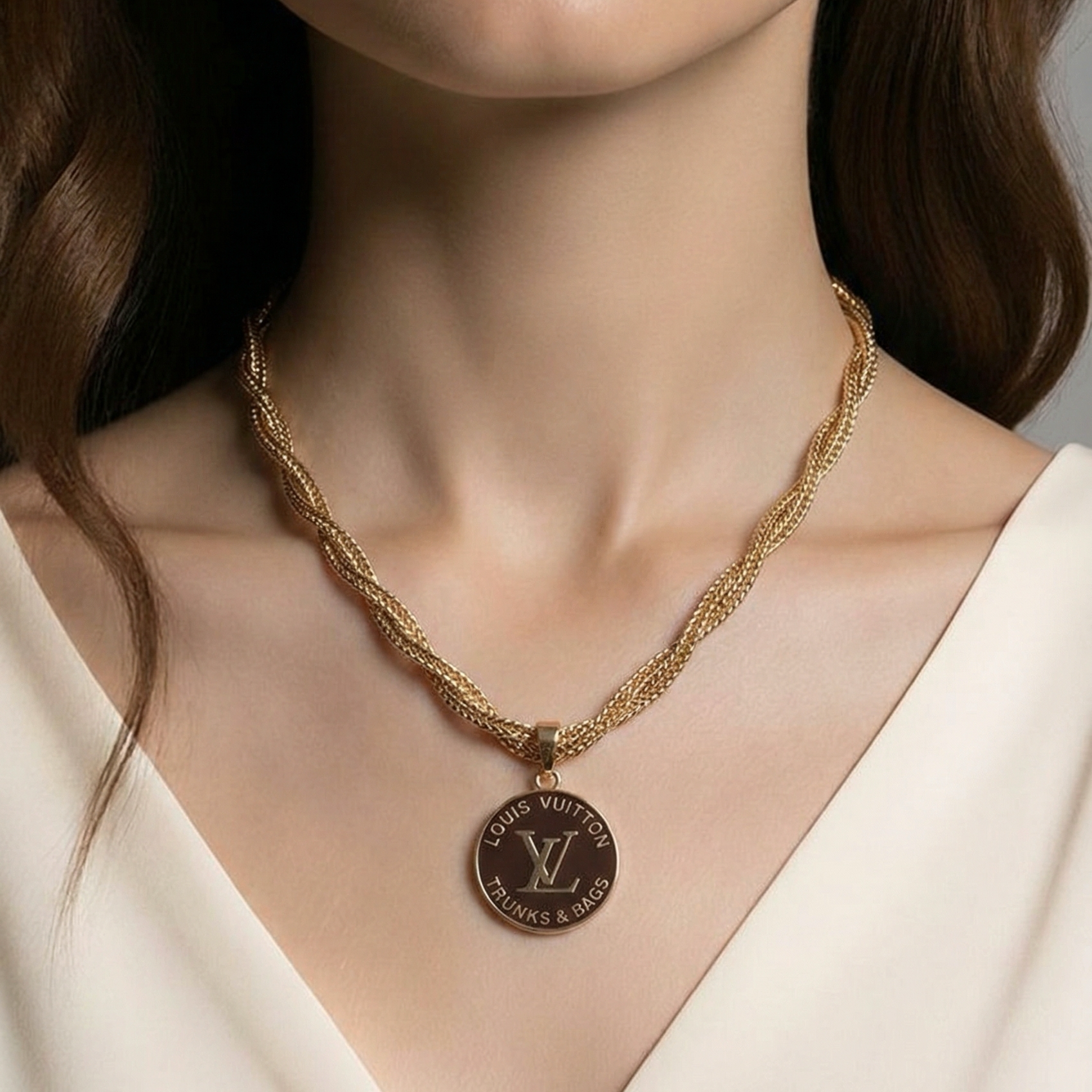 The Lela Necklace