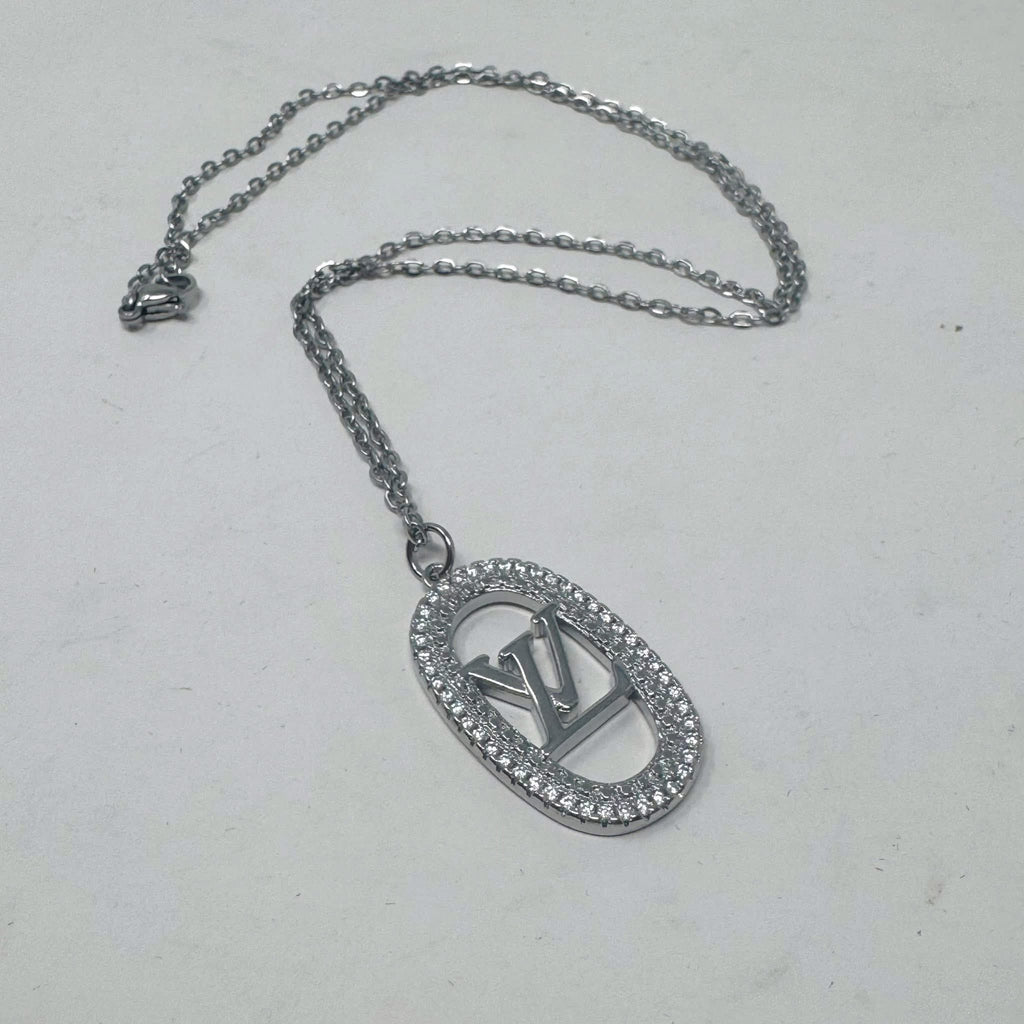 The Luxy Silver Necklace