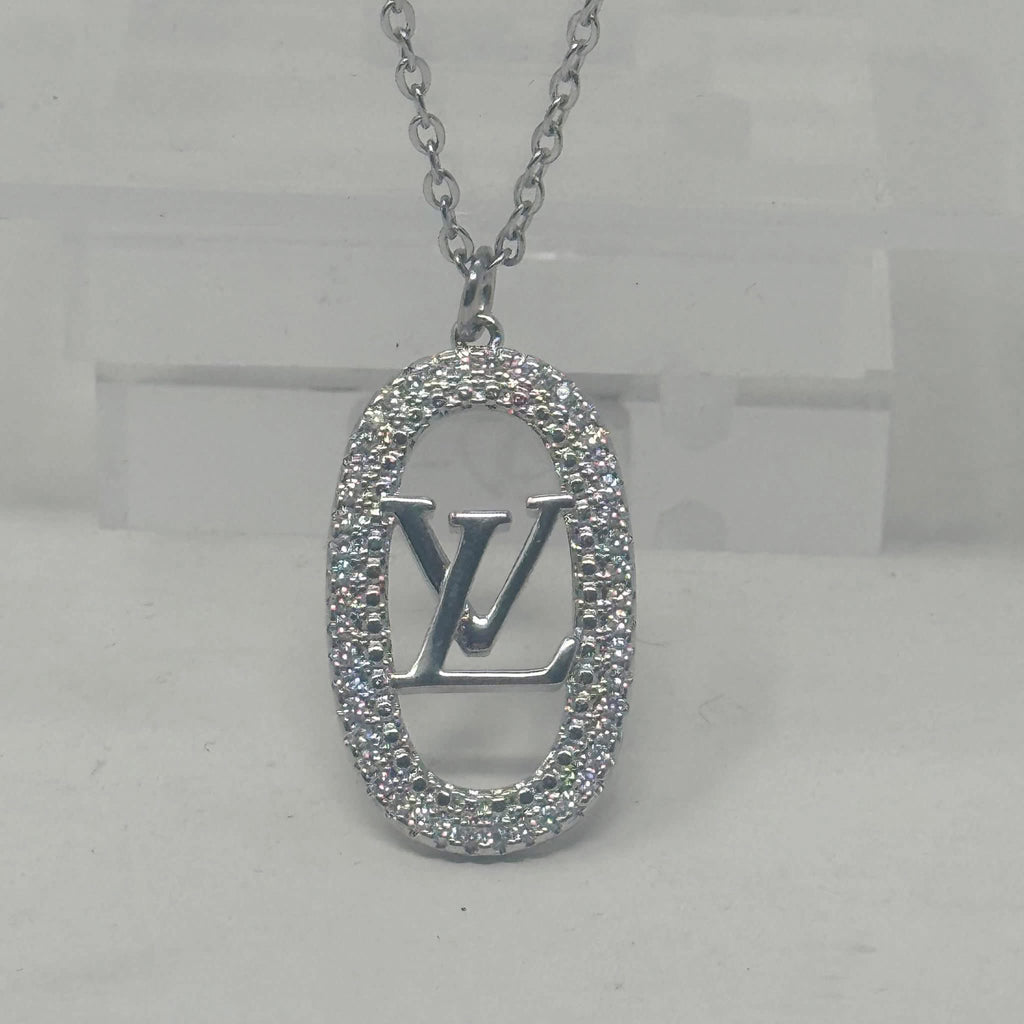 The Luxy Silver Necklace