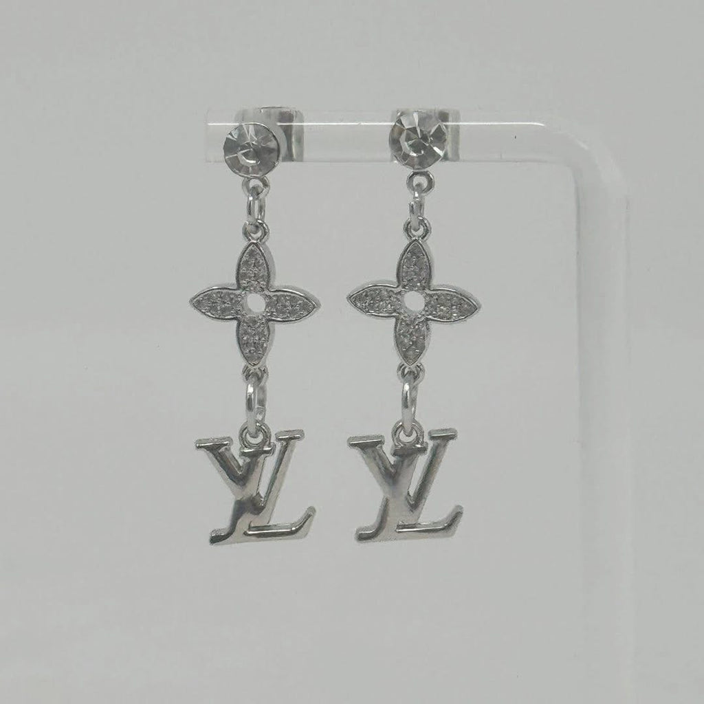 The Link Earrings