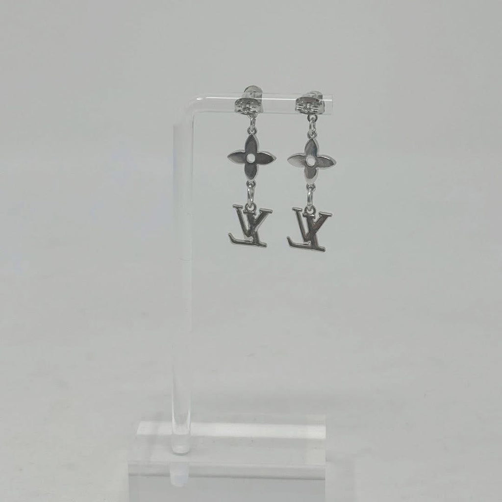 The Link Earrings