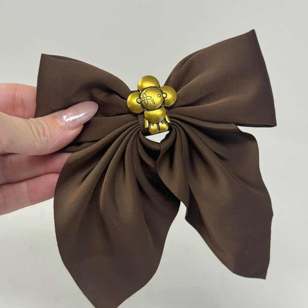 The QT Pie Hair Bow