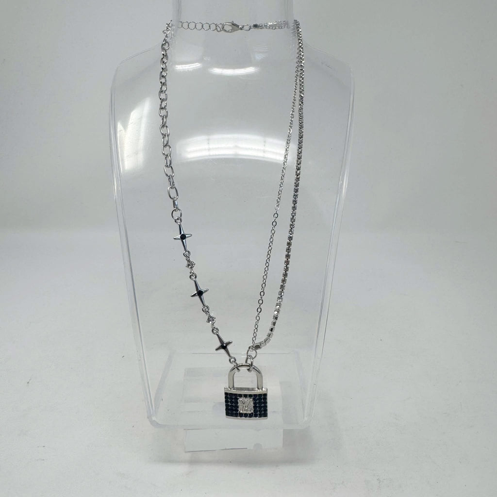 The Lastin Necklace